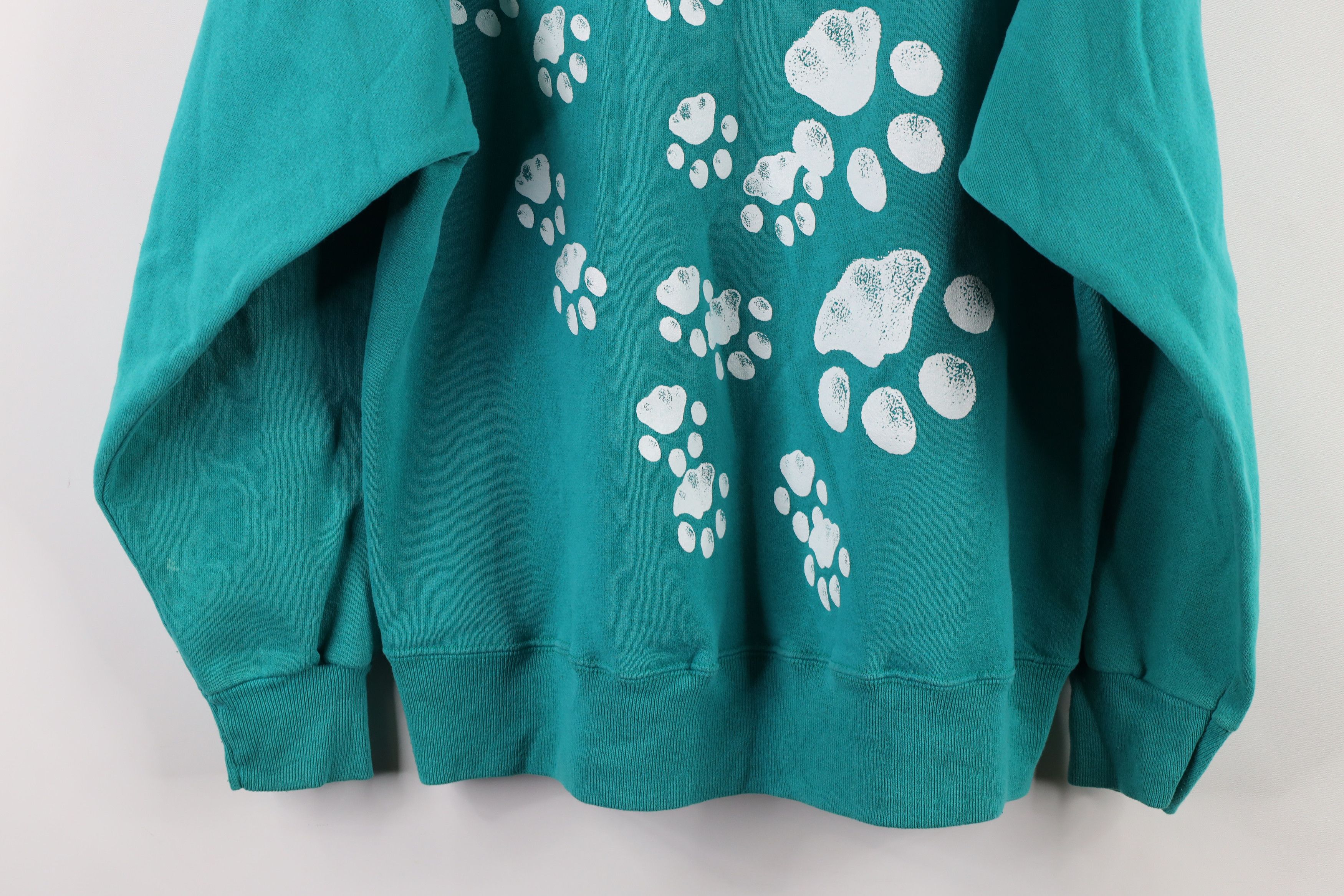 Vintage Vintage 90s Streetwear Mountain Lion with Cubs Sweatshirt Size L / US 10 / IT 46 - 13 Thumbnail