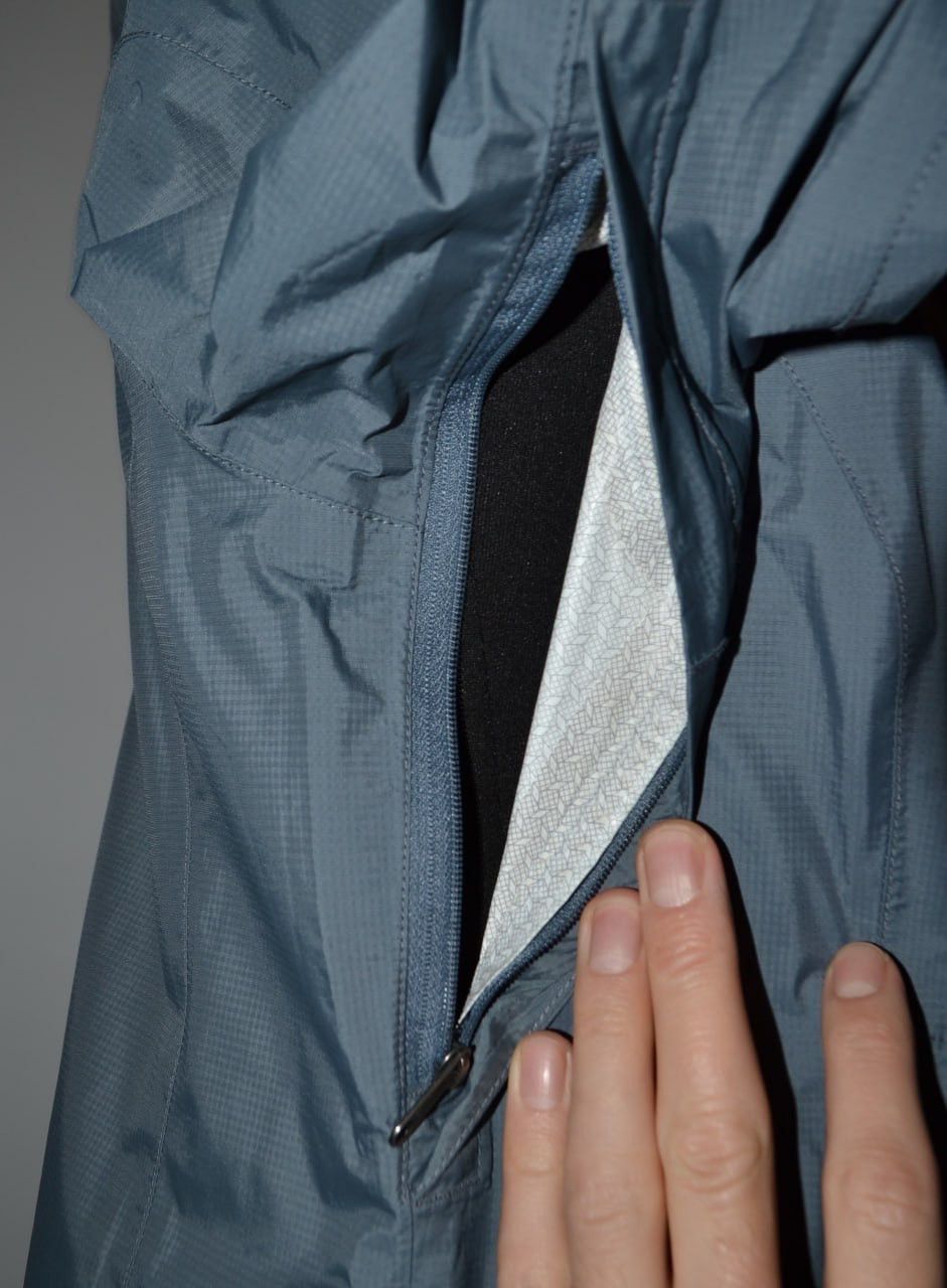 Marmot Marmot Women’s Rain Jacket Size L Gray Waterproof Hooded Size L / US 10 / IT 46 - 10 Thumbnail