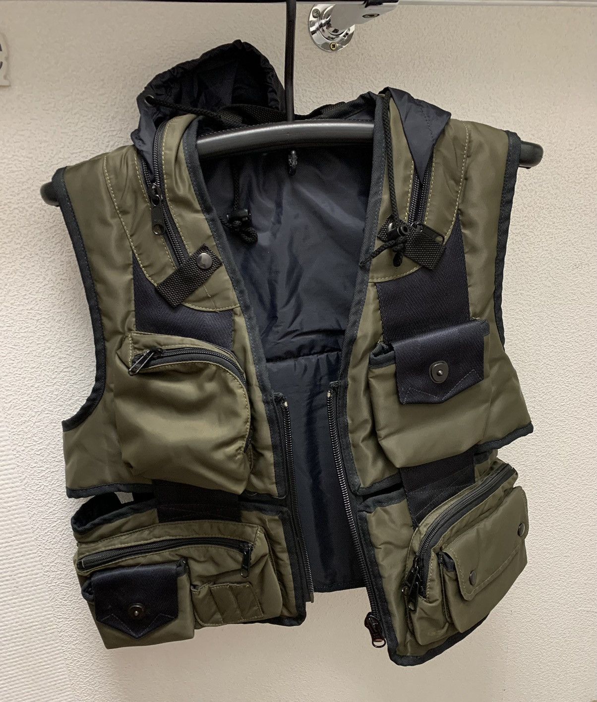Issey Miyake Issey Miyake Cargo Vest AW1996 Archival Clothing M sz Size US M / EU 48-50 / 2 - 8 Thumbnail