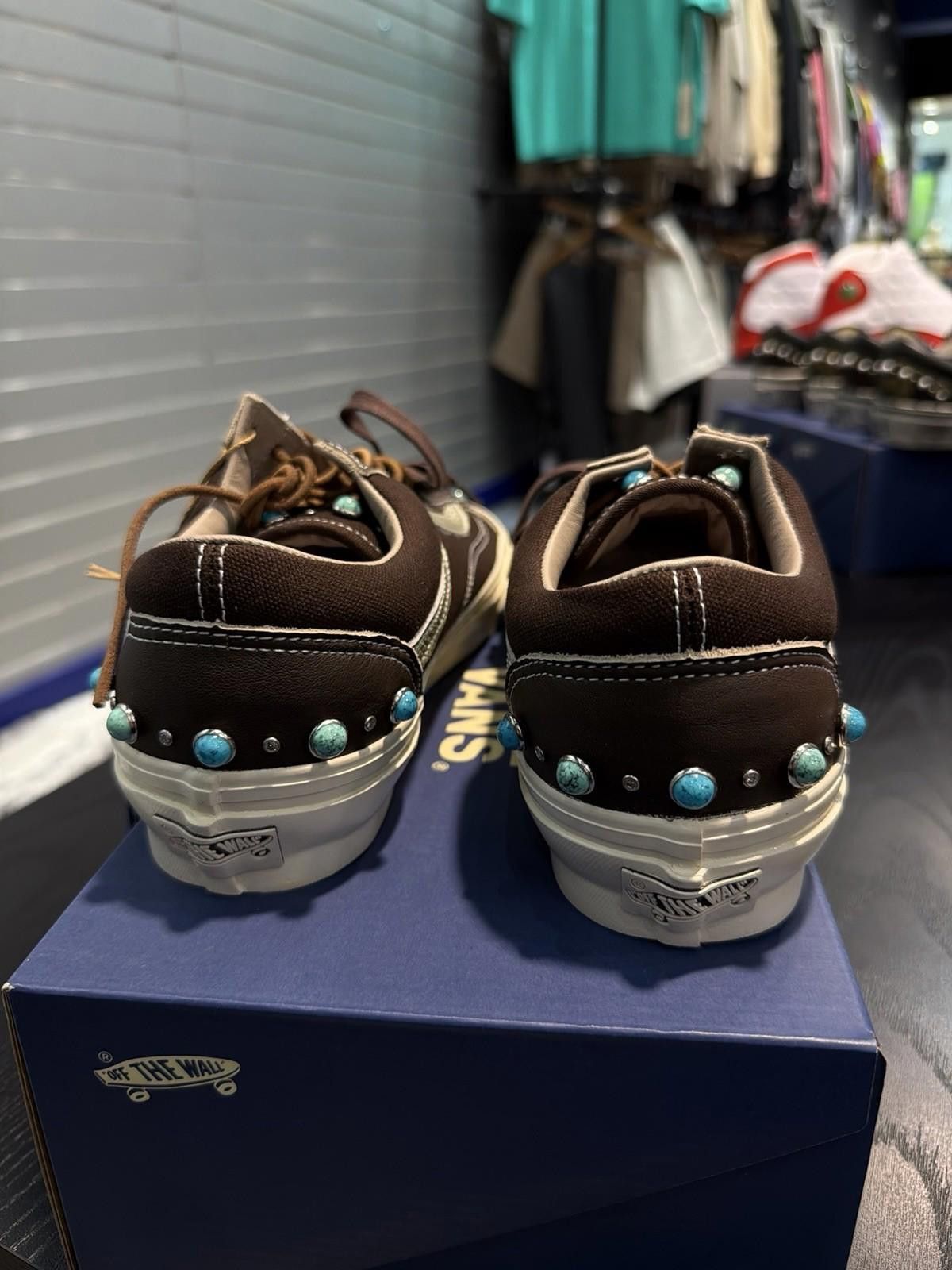 Vans Size 8.5 - Vans LX Old Skool 36 Gemstone Mushroom Mocha Size US 8.5 / EU 41-42 - 8 Thumbnail