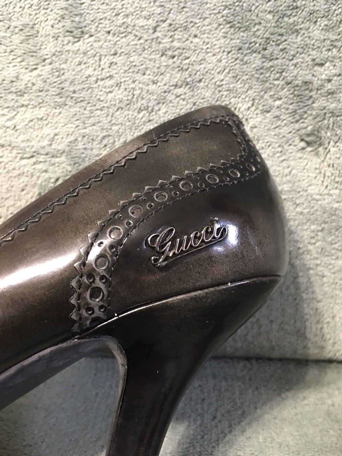 Gucci Gucci Two Tone Brogue Leather Cap Toe Platform Pumps EU38.5 Size US 8.5 / IT 38.5 - 11 Thumbnail