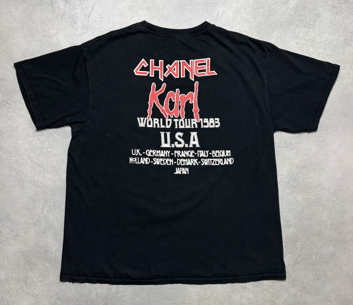 Other Chanel Karl Lagerfeld Iron Maiden World Tour T-Shirt Size US XXL / EU 58 / 5 - 2 Thumbnail
