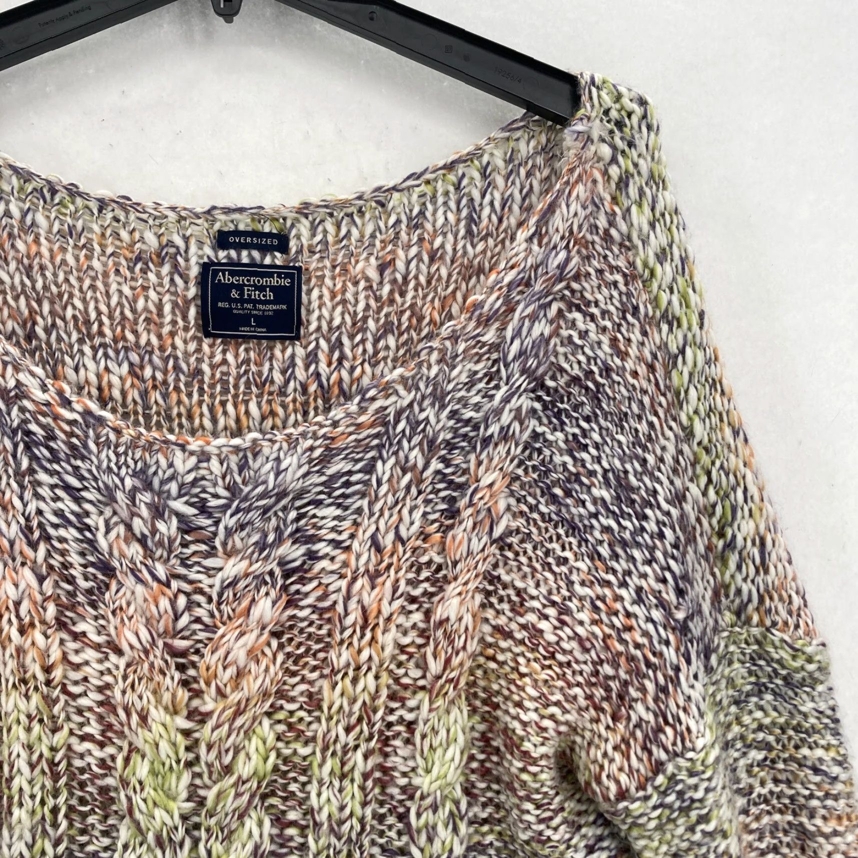 Abercrombie & Fitch Abercrombie & Fitch Oversized Cable Knit Sweater Large Rainbow Wool Boat Neck Pullover Women Size L / US 10 / IT 46 - 2 Thumbnail