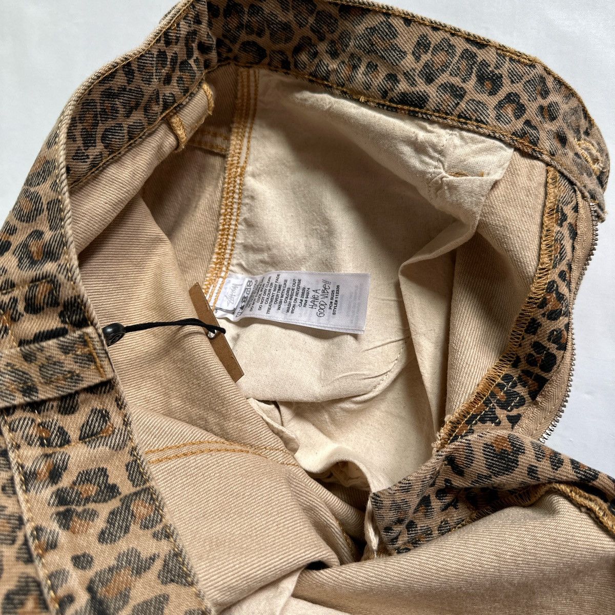Stussy Stussy leopard cheetah denim work short jort SS26 30W Size US 30 / EU 46 - 5 Thumbnail