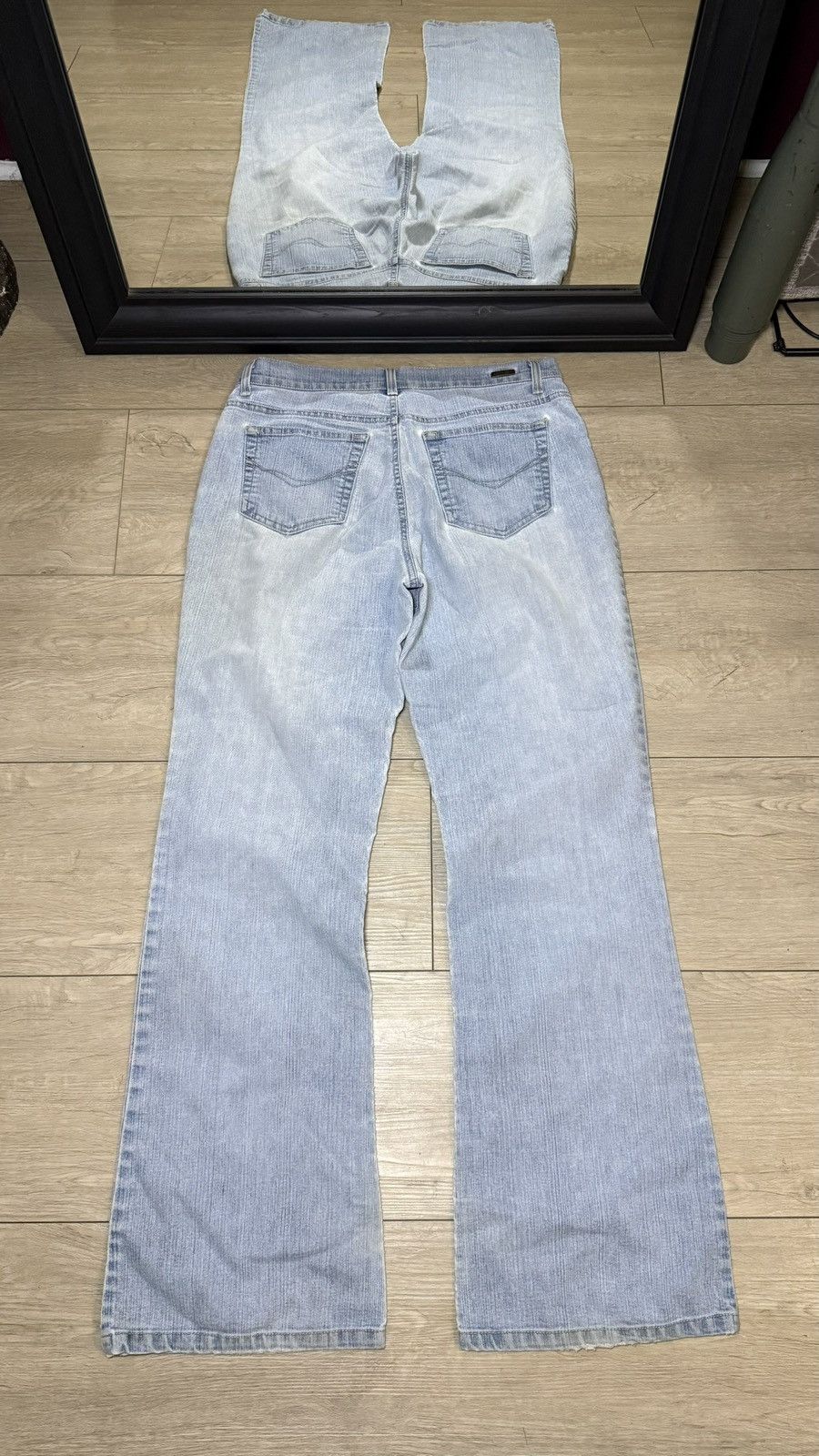 Other Y2K 2000s Light Wash Embroidered Swan Flared Selvedge Denim Size 32" / US 10 / IT 46 - 2 Thumbnail