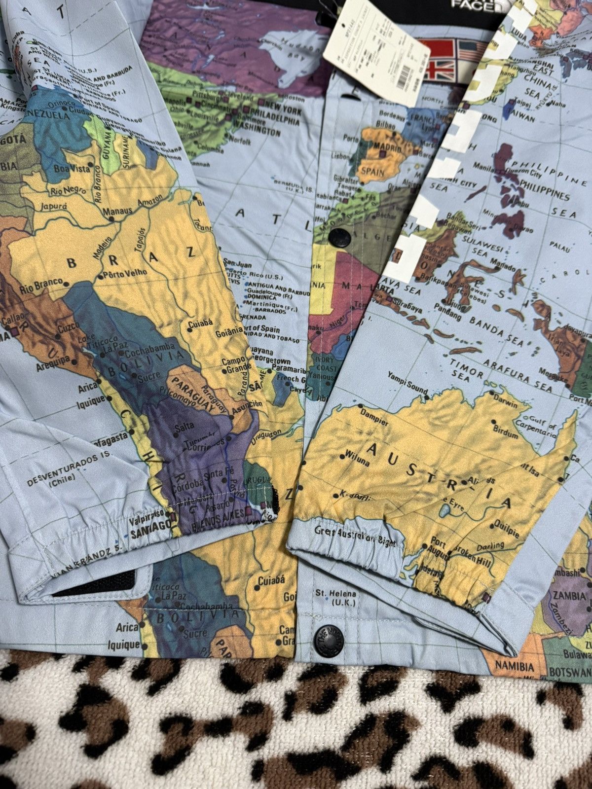 Supreme × The North Face Supreme tnf the north face atlas maps coach jacket Size US S / EU 44-46 / 1 - 8 Thumbnail