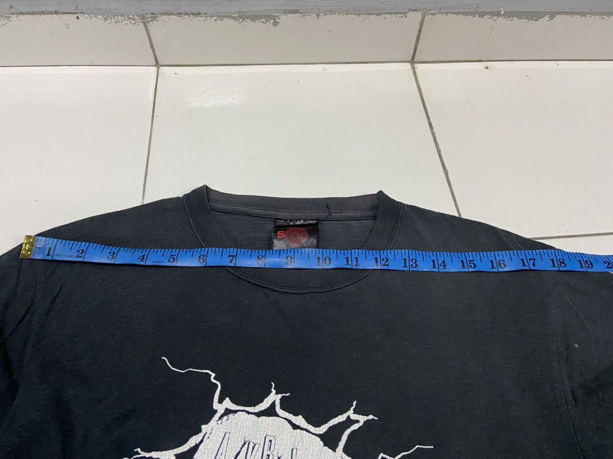 Band Tees AVRIL LAVIGNE SKATER BOY TOUR TEE SHIRT Size US M / EU 48-50 / 2 - 9 Thumbnail