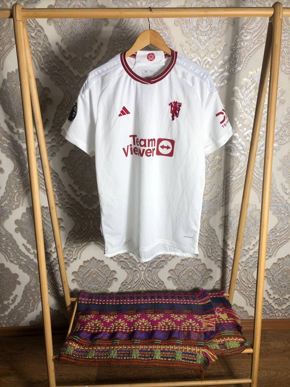 Vintage VERY RARE ADIDAS FC MANCHESTER UNITED ENGLAND SOCCER JERSEY Size US XXL / EU 58 / 5 - 1 Thumbnail