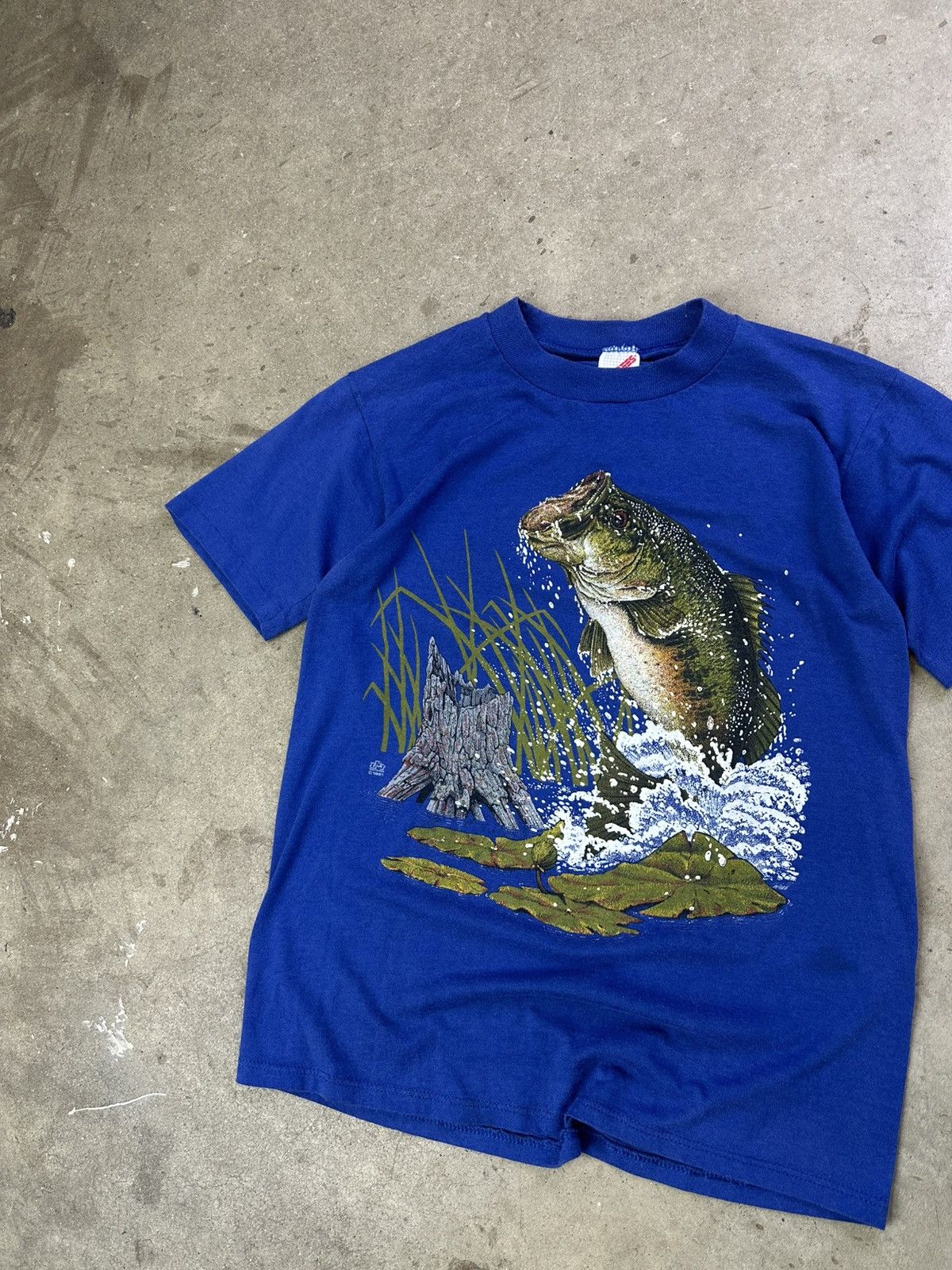 Vintage 90s Vintage Nature Tee Bass Fish Logo Shirt S/M Blue Baggy Size US M / EU 48-50 / 2 - 2 Thumbnail