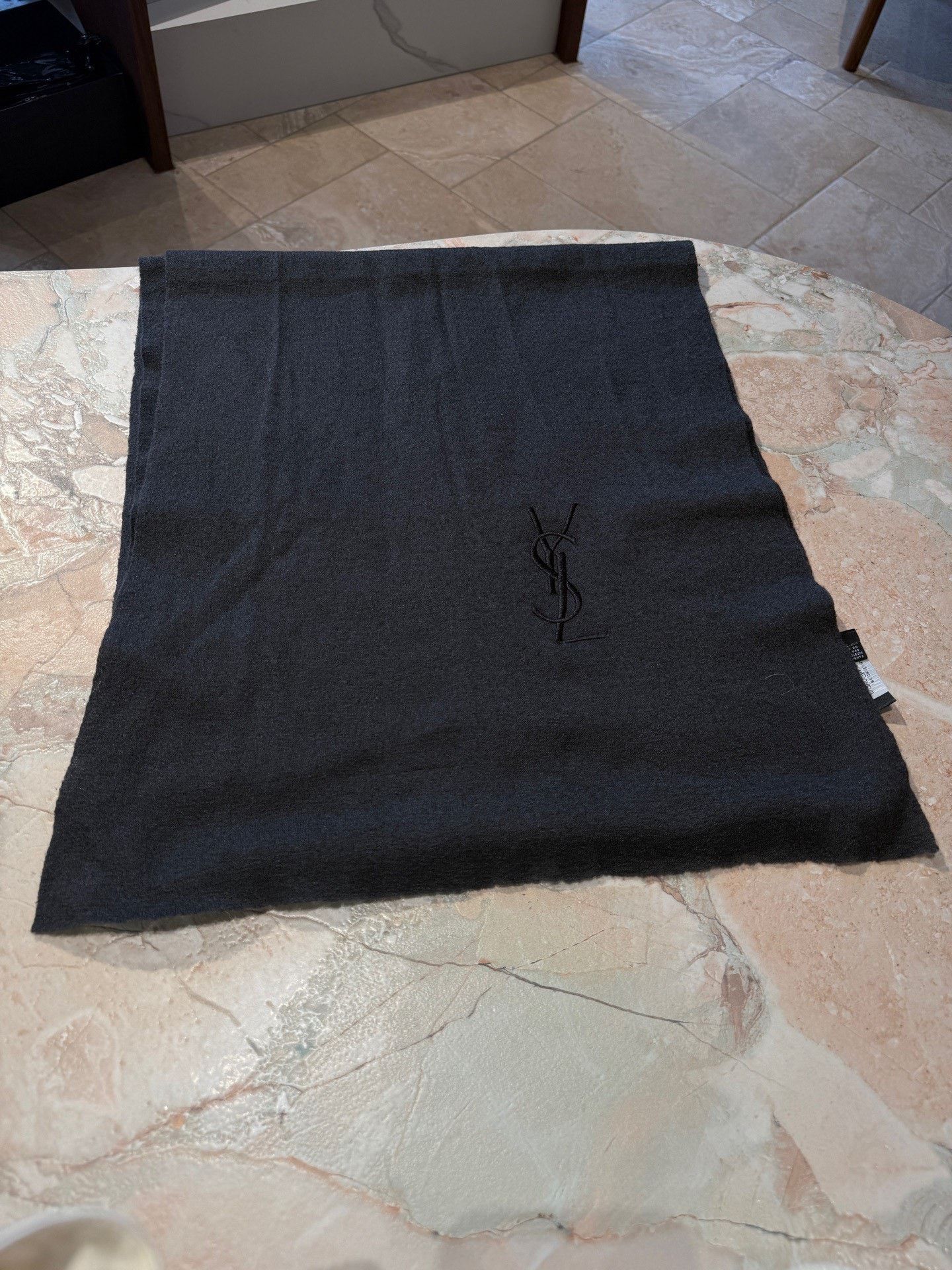 Saint Laurent Paris Yves Saint Laurent Gray Scarf Size ONE SIZE - 1 Thumbnail
