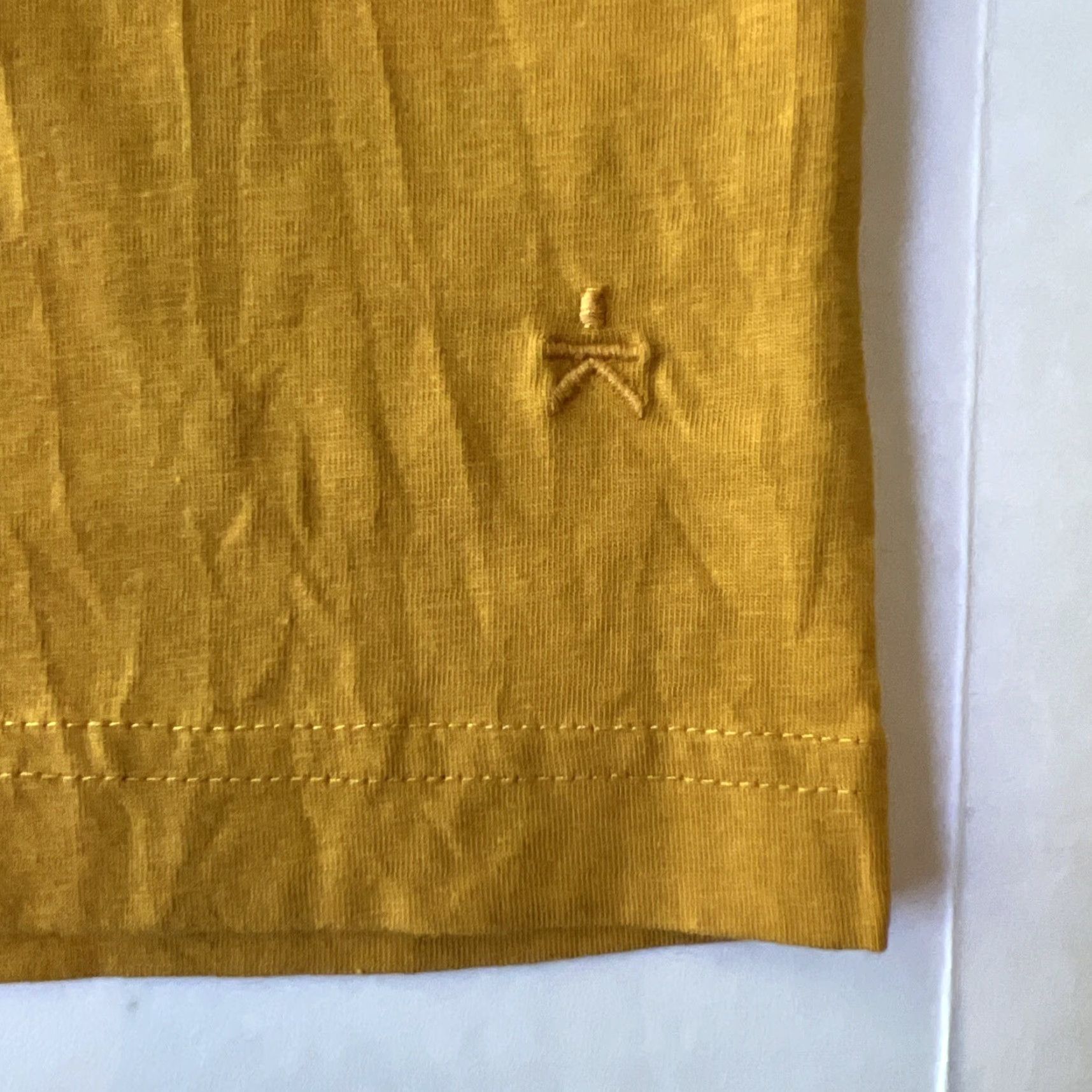 Vintage Surfrider Foundation Tee Shirt Surfer Coast Keeper Est. 1984 Yellow L Men Shirt Short Sleeve Crew Neck Graphic Print Size US L / EU 52-54 / 3 - 6 Thumbnail