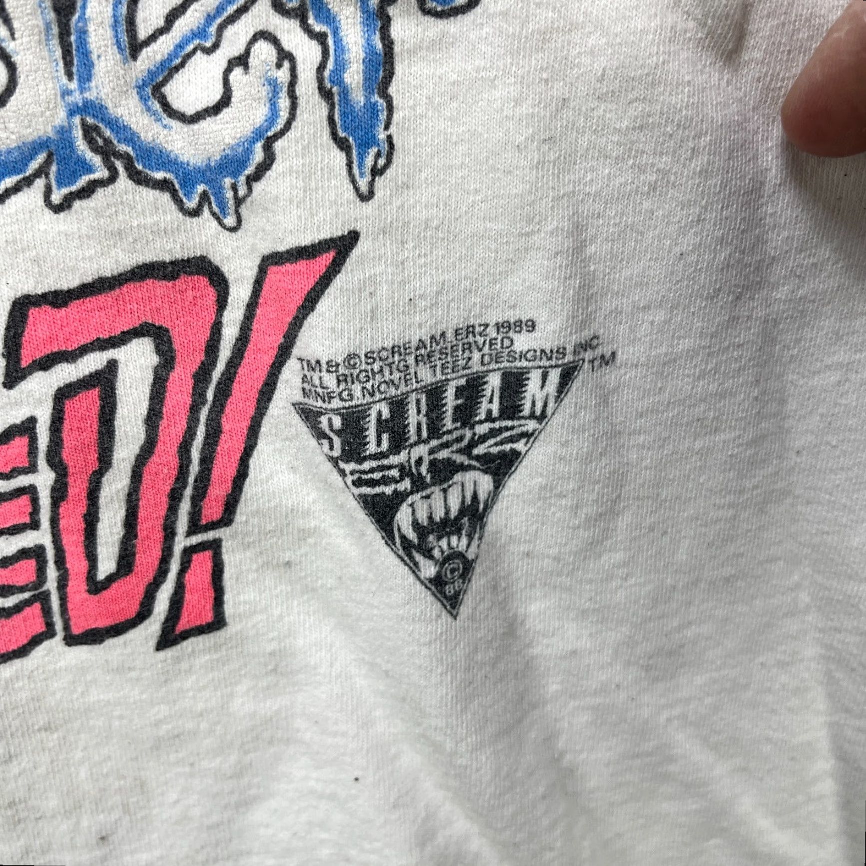 Vintage VINTAGE 90s Alien Beast Screamerz Long Sleeve Shirt L White Mens Size US L / EU 52-54 / 3 - 4 Thumbnail