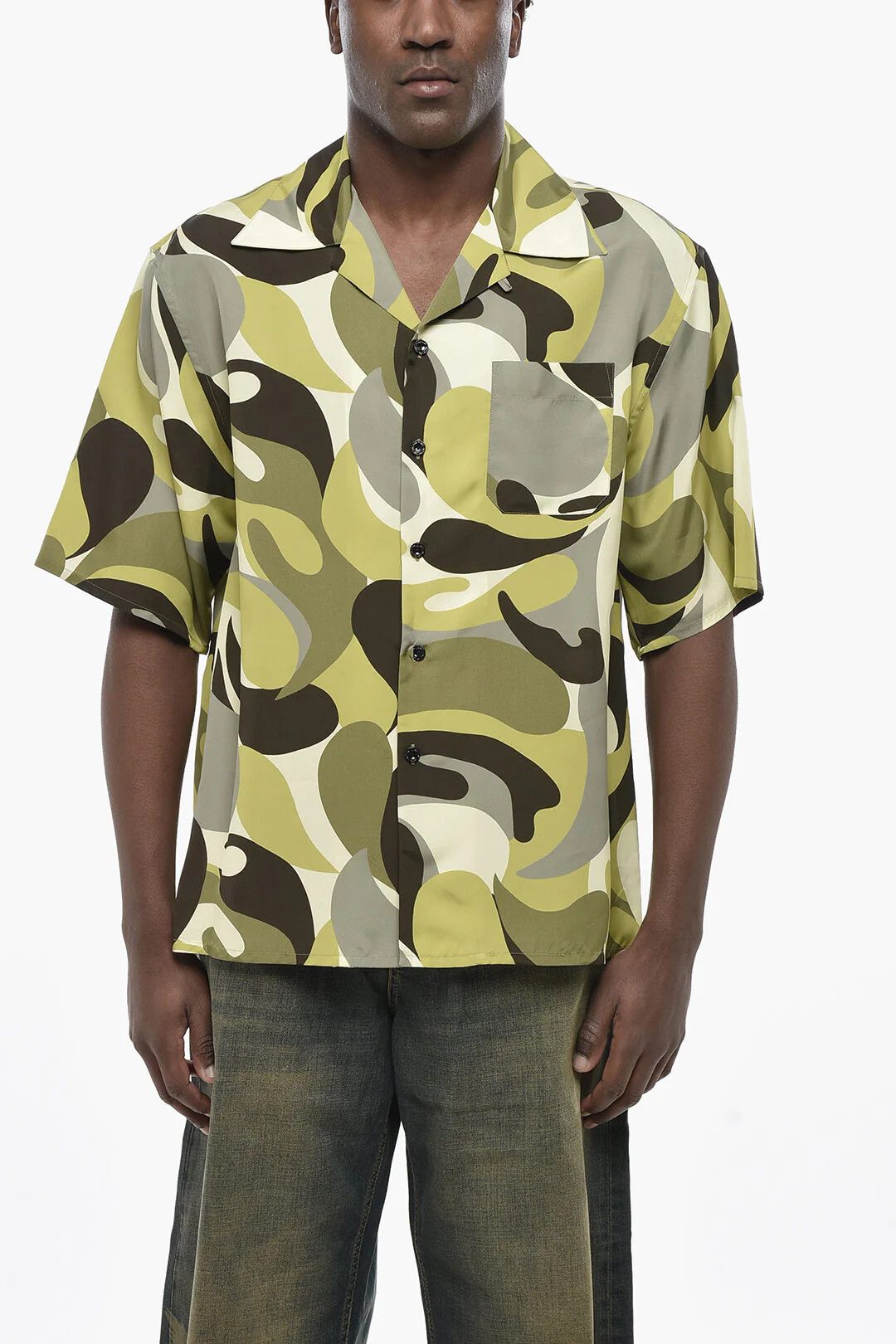 Marni og1mm0326 Viscose Satin Bowling Shirt in Green Size US S / EU 44-46 / 1 - 1 Thumbnail
