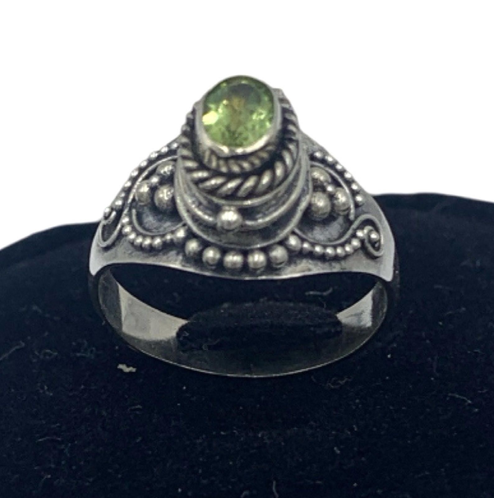 Other Art Deco Style Peridot Poison Pill Box Sterling Silver Ring Size ONE SIZE - 1 Thumbnail