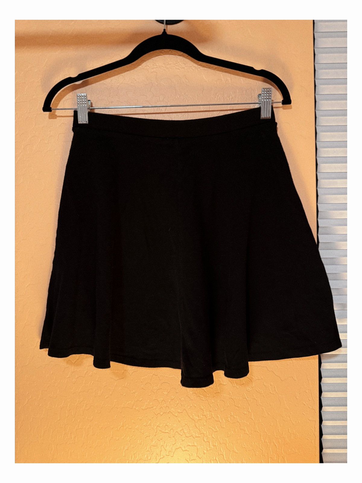 Forever 21 Forever 21 Black Skater Skirt – Size M Size 30" / US 8 / IT 44 - 5 Thumbnail