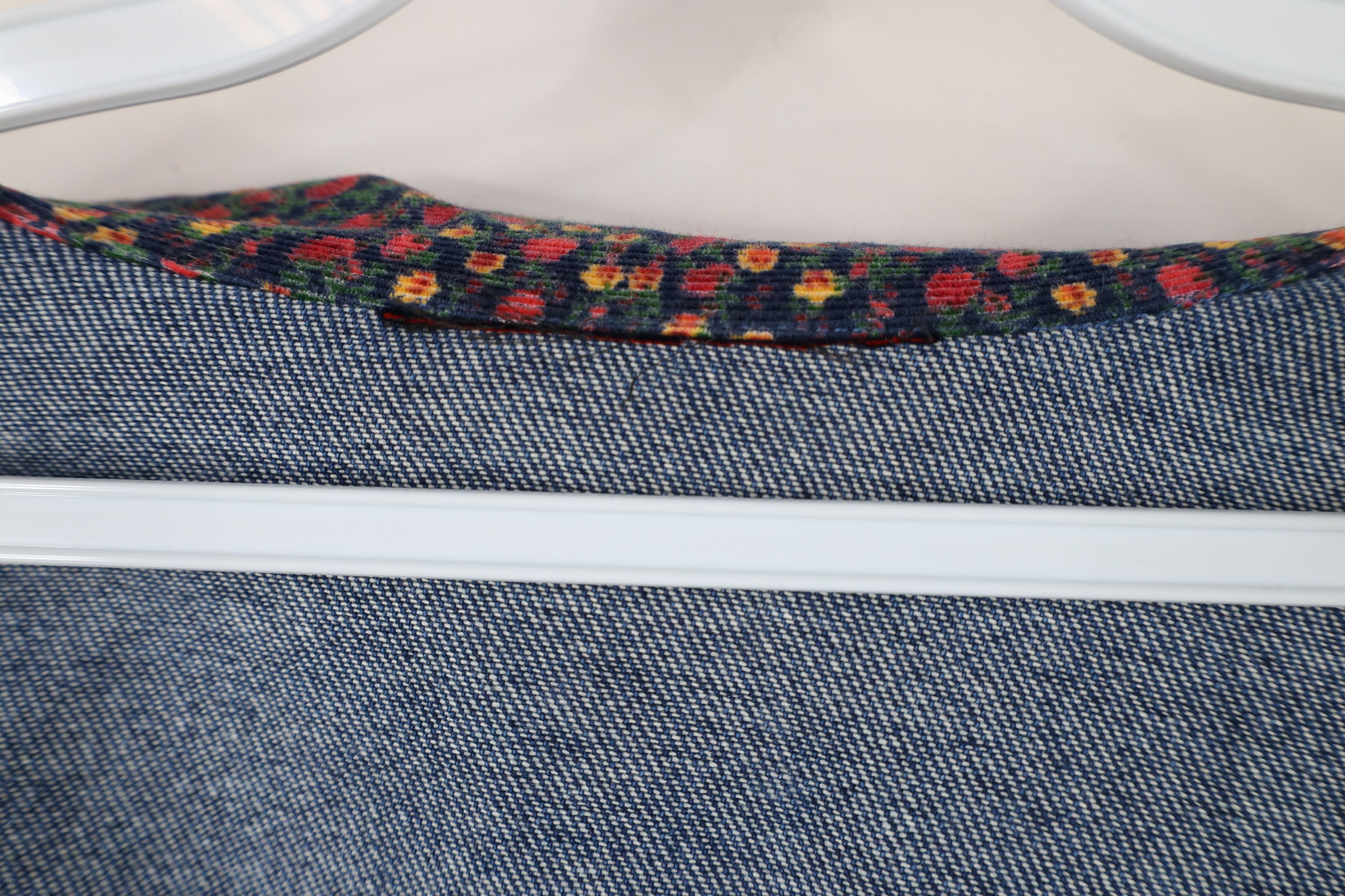 Vintage Vintage 90s Streetwear Patchwork Flower Denim Trucker Jacket Size L / US 10 / IT 46 - 9 Thumbnail