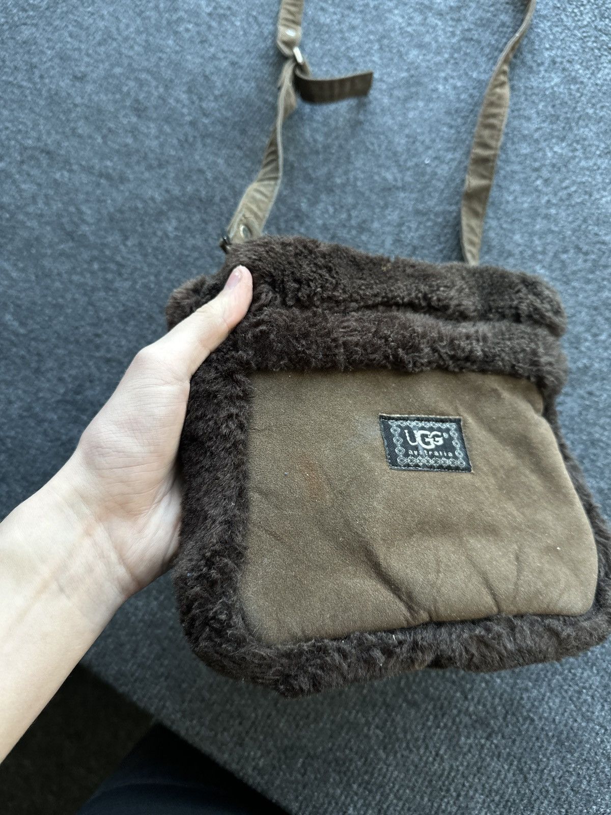 Ugg UGG AUSTRALIA 🚨 BROWN NATIVE BAG UNISEX Y2K Size ONE SIZE - 6 Thumbnail