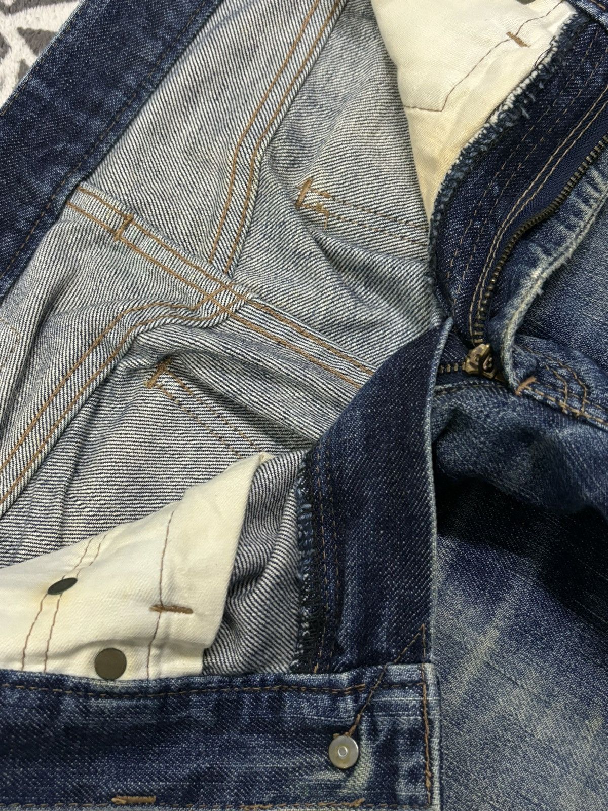 Tornado Mart Japanese Brand Kamikaze Attack Flare Distressed Jeans Size US 31 - 19 Thumbnail