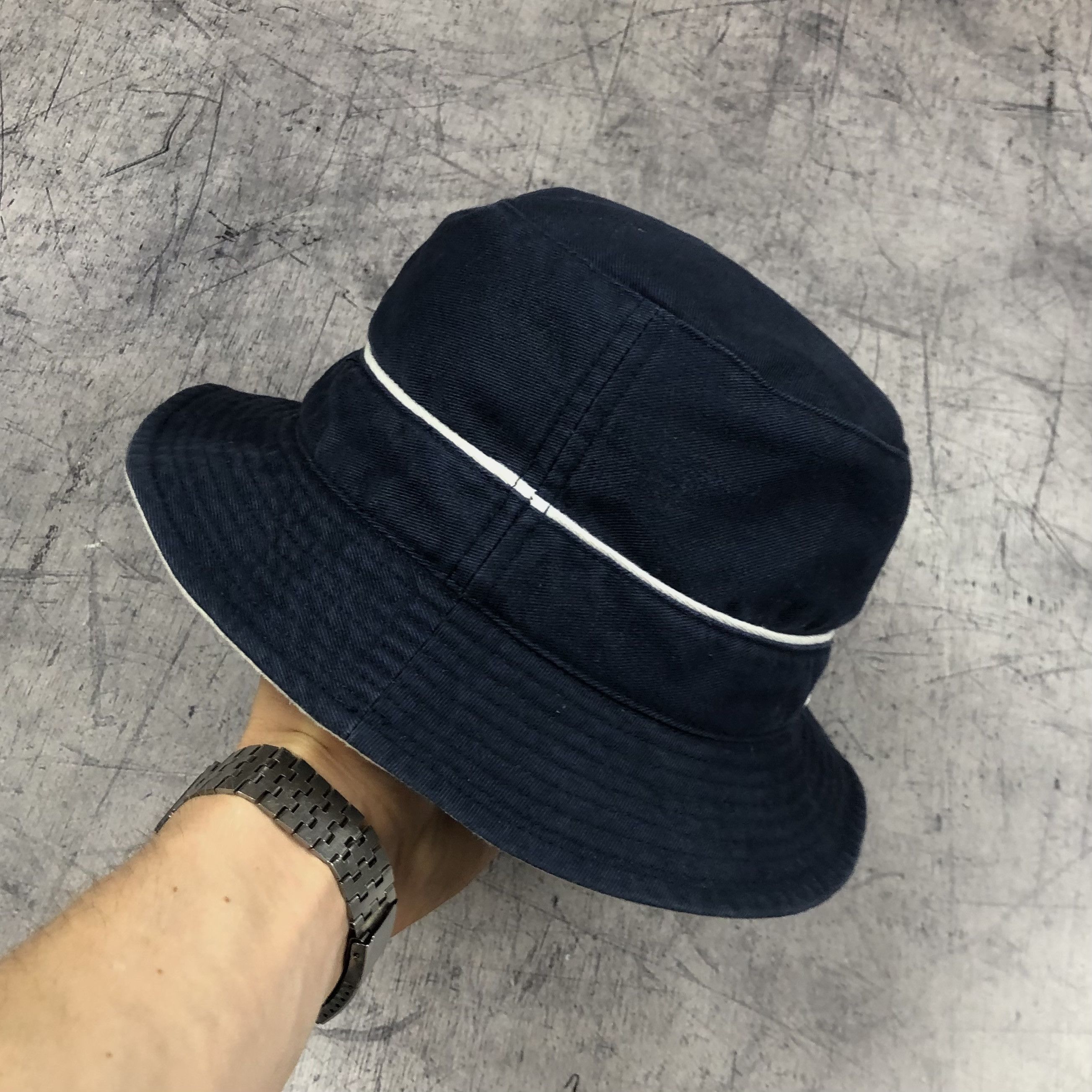Nike Vintage Y2K Nike Swoosh Bucket Hat Cap Size ONE SIZE - 6 Thumbnail