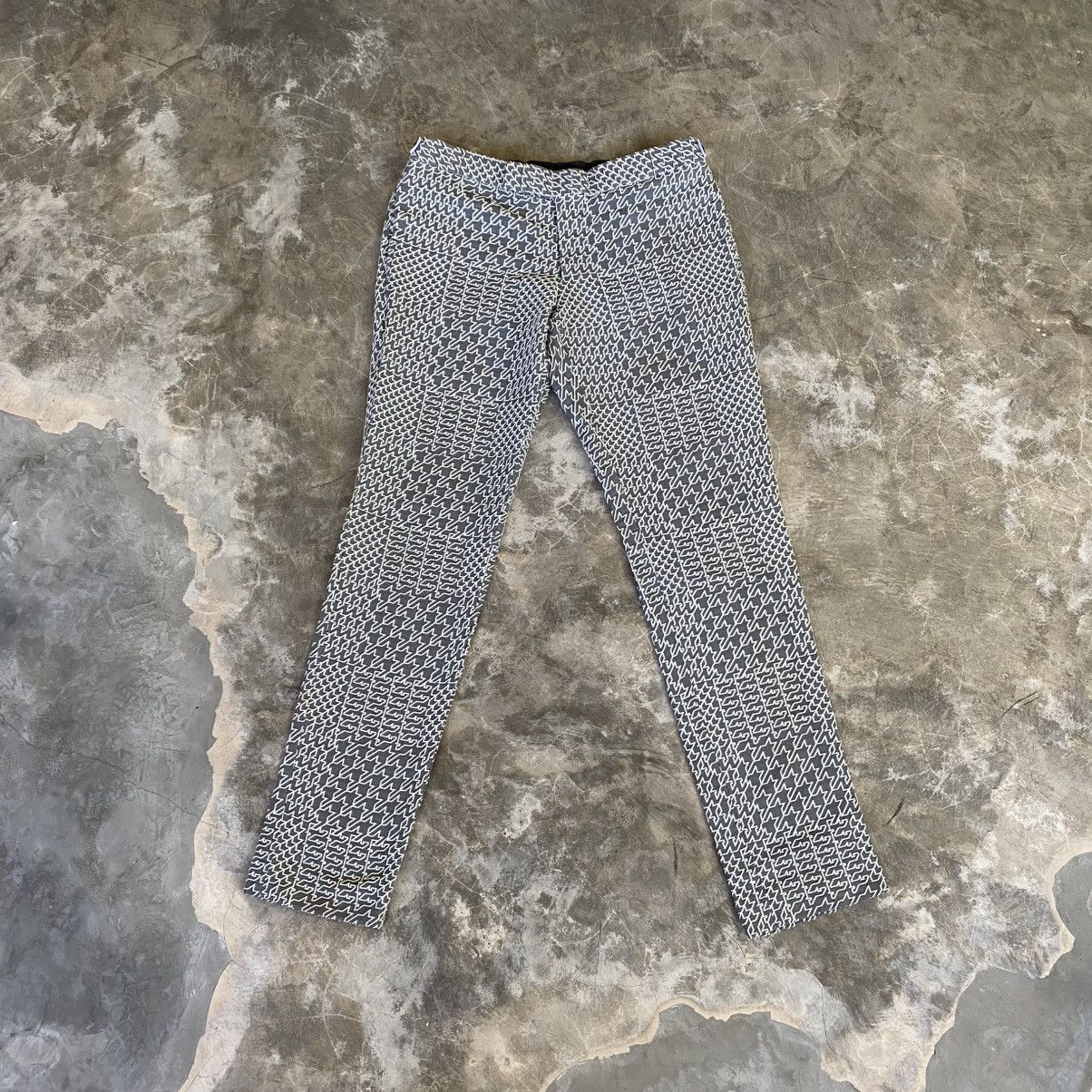 Thom Browne Thom Browne Luxur Grey Embroidery Full Pants Size US 35 - 1 Thumbnail