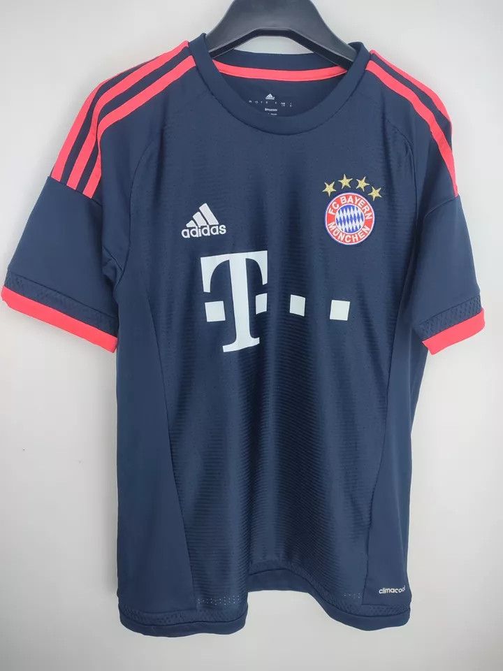 Adidas 2015/16 FC Bayern Munich Munchen third FOOTBALL Kit SHIRT Size US S / EU 44-46 / 1 - 1 Thumbnail