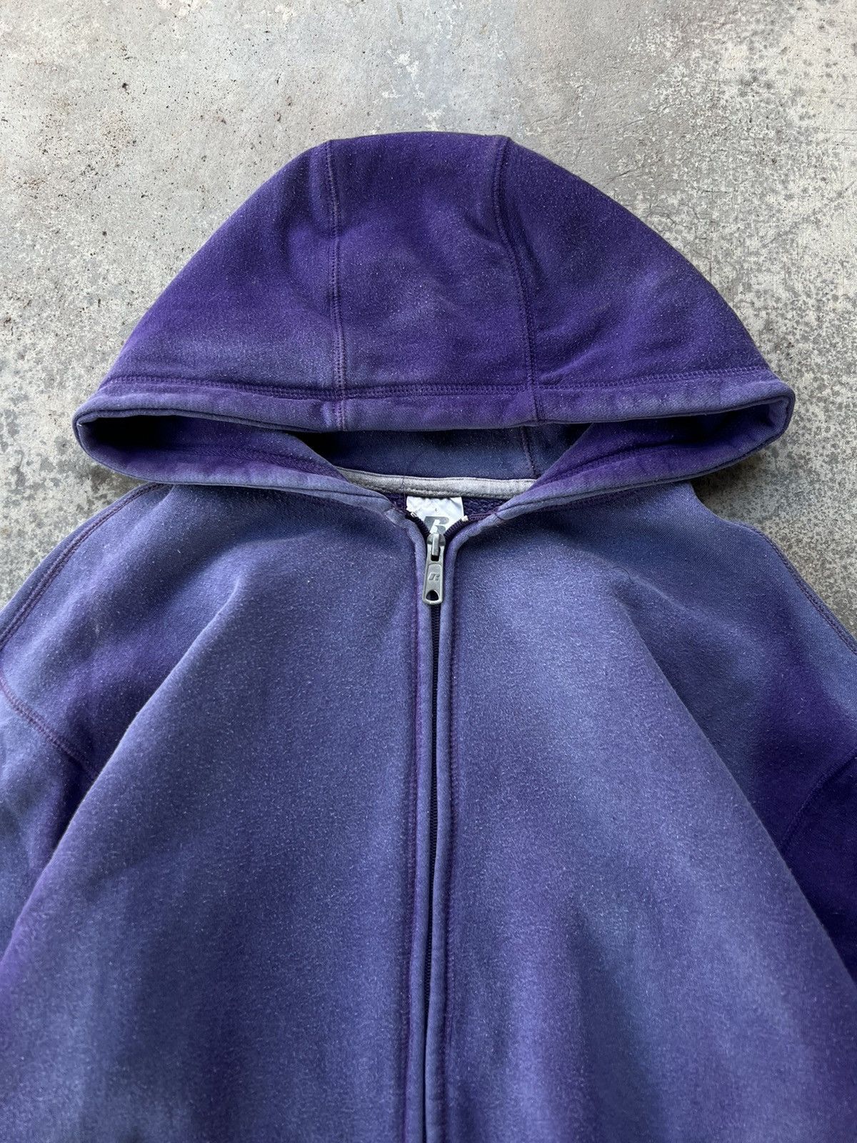 Russell Athletic Faded Vintage Russell Athletic Hoodie Size US M / EU 48-50 / 2 - 3 Thumbnail