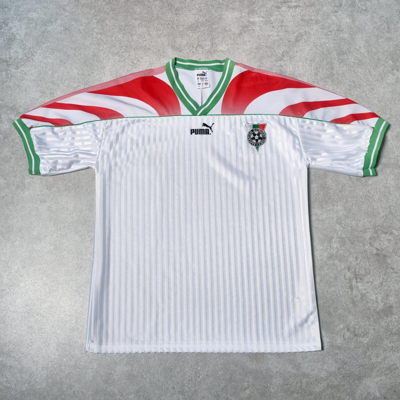 Puma 1995/96 Bulgaria Home Shirt Puma (L/XL) Size US L / EU 52-54 / 3 - 1 Thumbnail