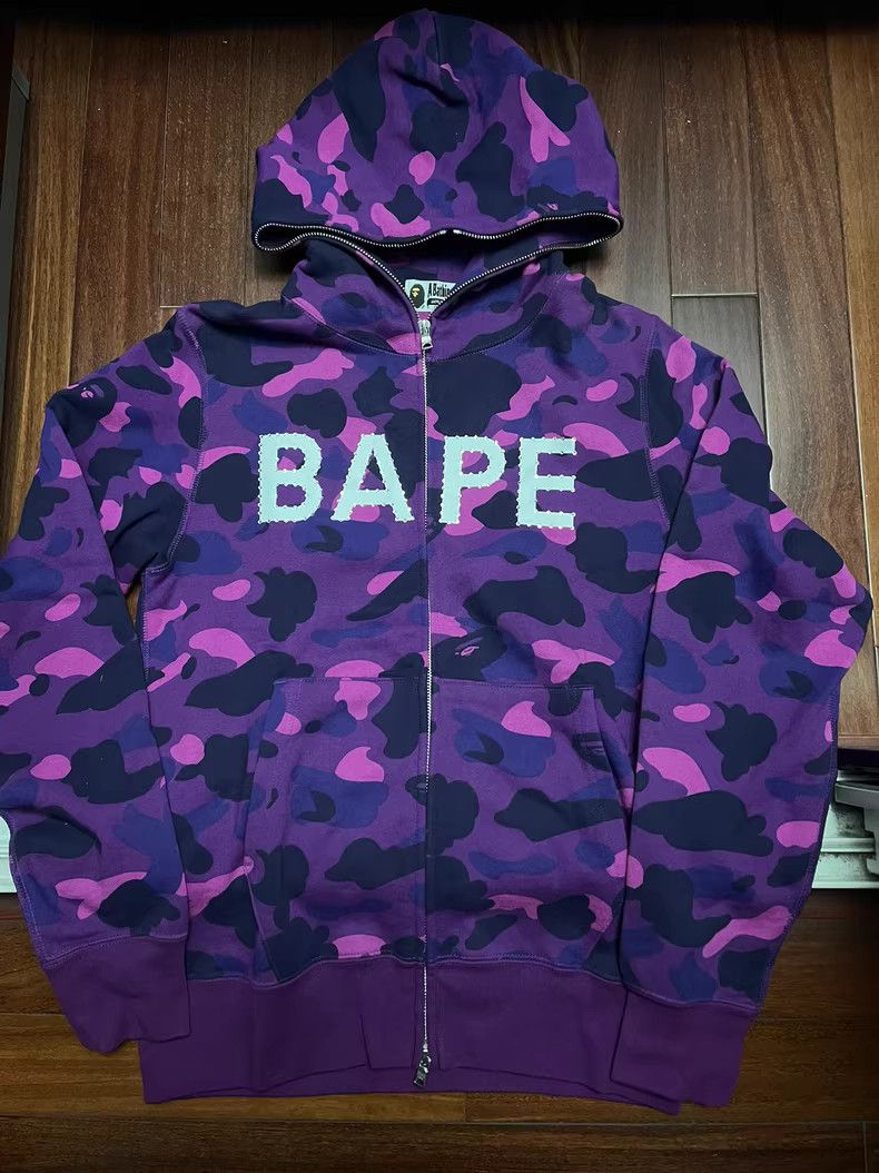 Bape Purple Camouflage BAPE Zip-up Hoodie Size US M / EU 48-50 / 2 - 1 Thumbnail