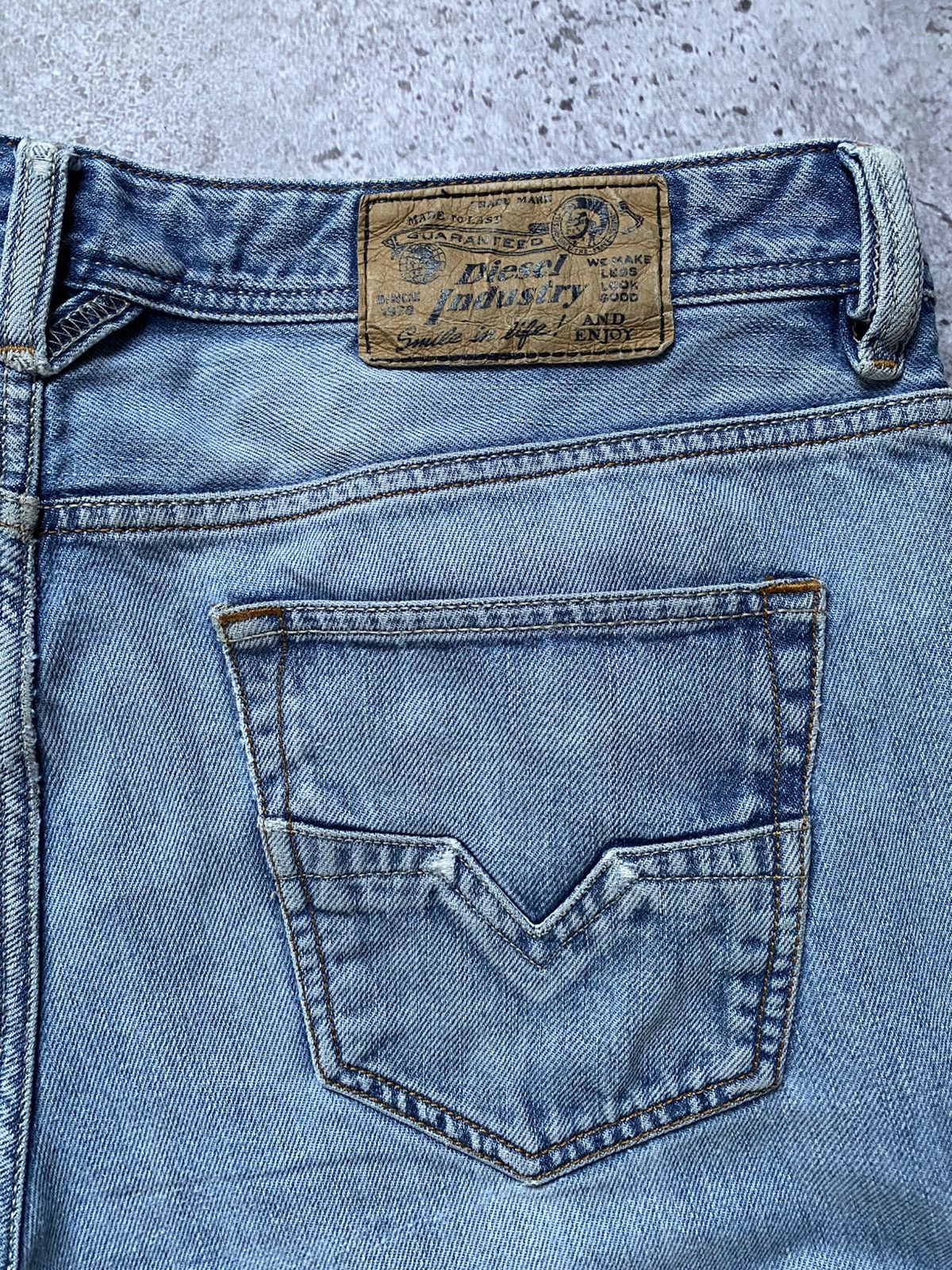 Diesel × If Six Was Nine × Japanese Brand 🔥VNTG Diesel Denim ashed baggy jeans Le Grand Bleu (L.G.B.) Size US 33 - 4 Thumbnail