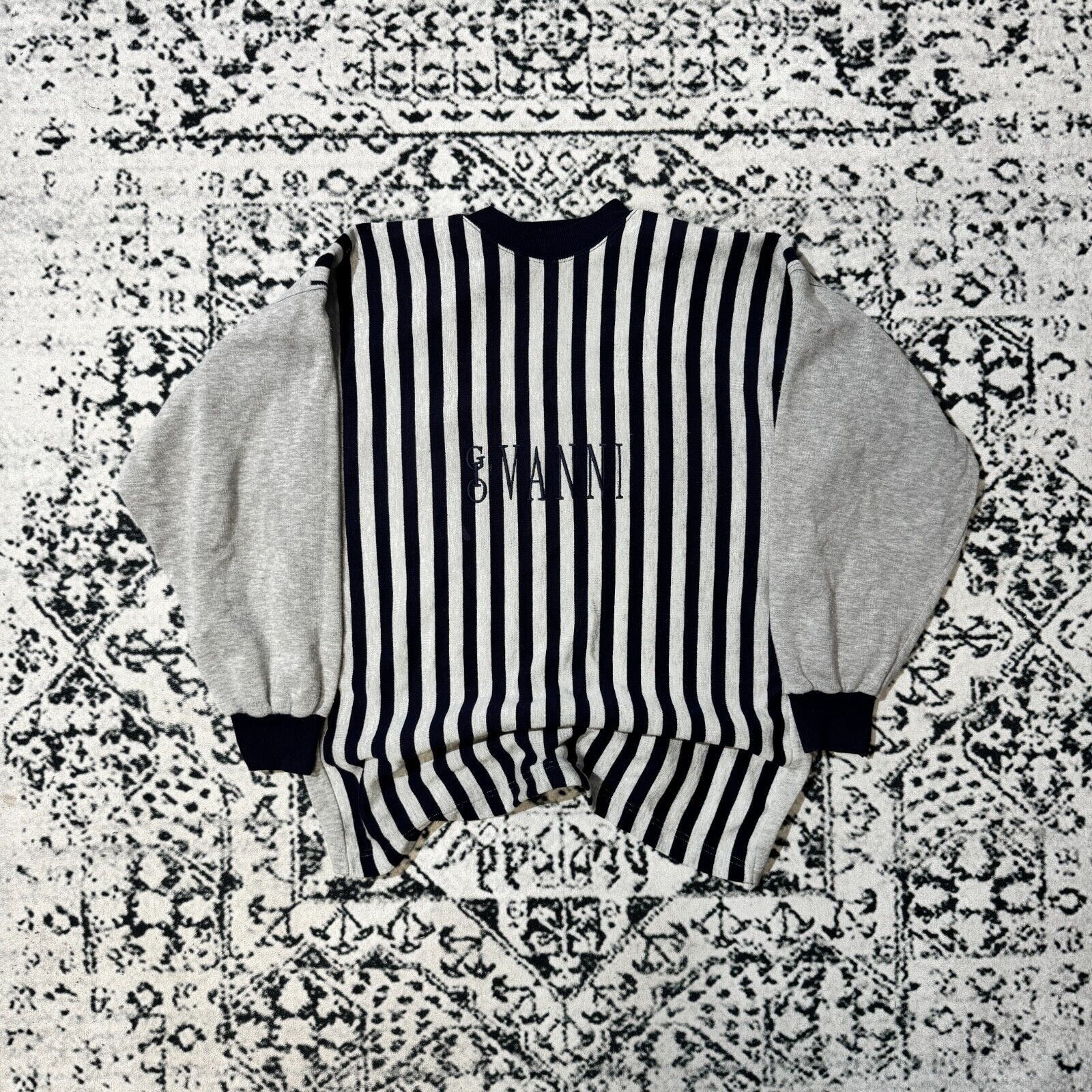 Vintage Vintage Giovanni Gray Black Cotton Crewneck Size M Striped Size US M / EU 48-50 / 2 - 1 Thumbnail