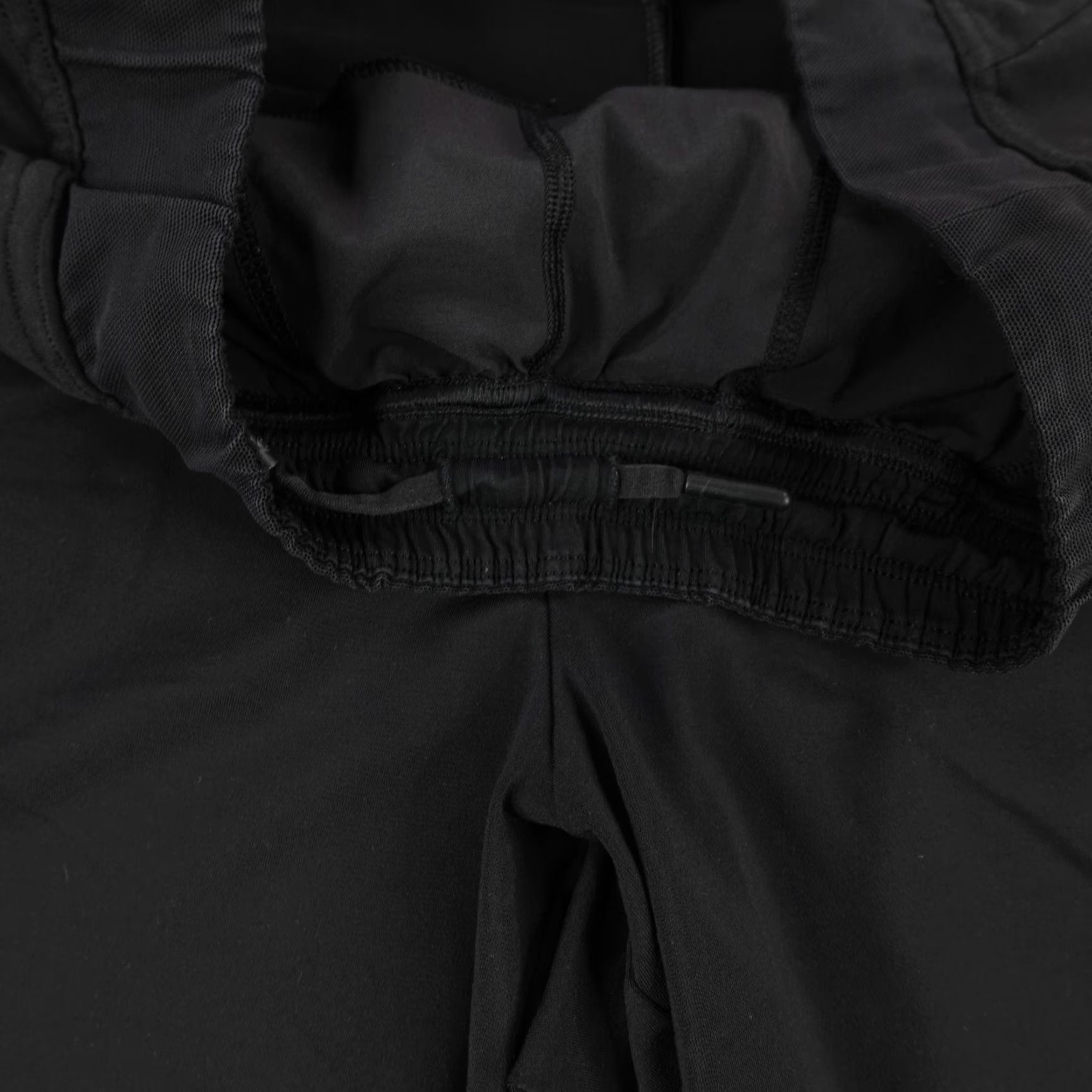 Lululemon Lululemon Shorts Mens Medium Black Fundamental 9" Athletic Workout Gym Running Size US 28 / EU 44 - 4 Thumbnail