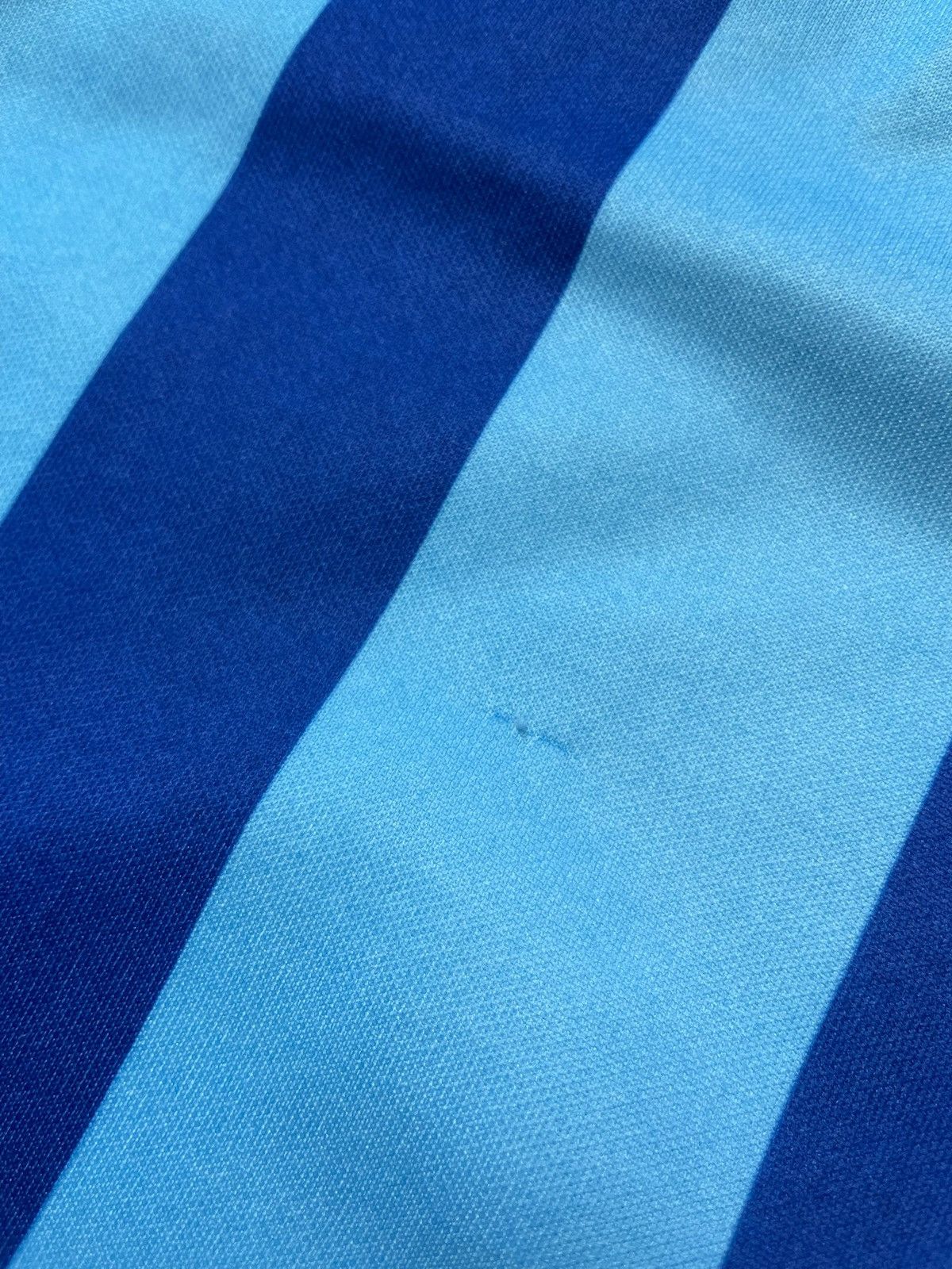 Vintage Vintage Beckham 7 x Pepsi soccer jersey striped Y2K size L Size US L / EU 52-54 / 3 - 4 Thumbnail