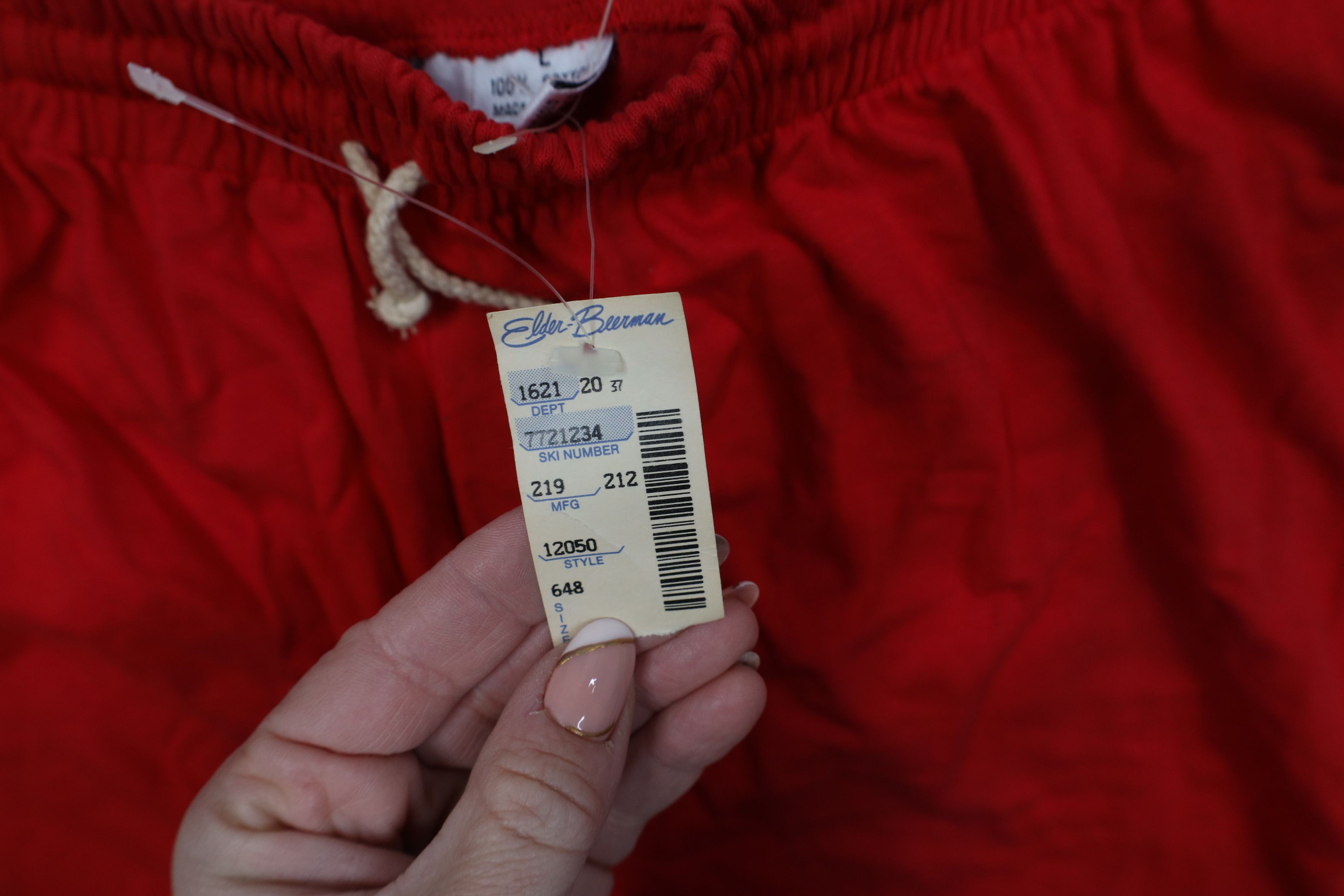 Vintage Deadstock Vintage 90s Streetwear Above Knee Shorts Red Size US 34 / EU 50 - 9 Thumbnail