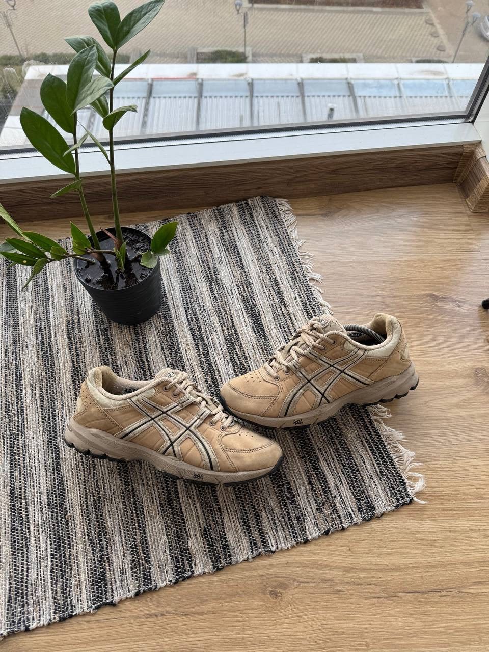 Asics Vintage Asics Y2K Gel-Odysseywr Sneaker Hype Shoes Size US 9.5 / IT 39.5 - 2 Thumbnail