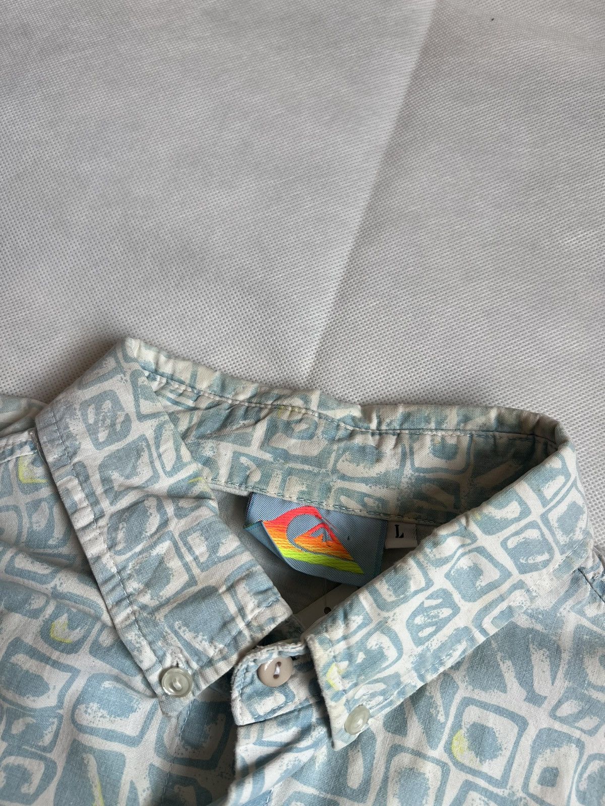 Quiksilver Vintage 90s Quiksilver Overprint Hawaiian Button Up Size US L / EU 52-54 / 3 - 3 Thumbnail