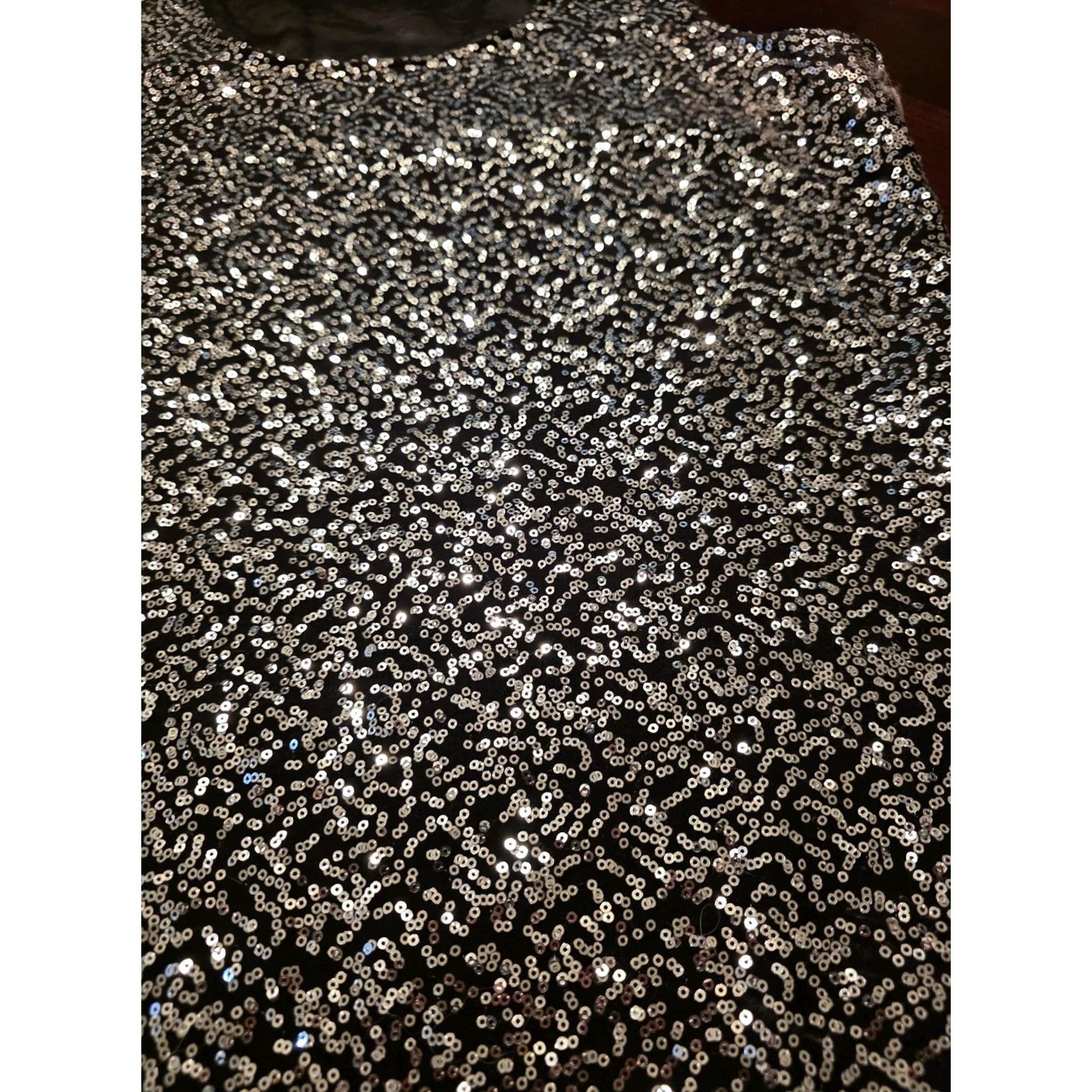 Vintage Tahari Tank Top Womens L Silver Sequin Scoop Neck Camisole Stretch Party Evening Size L / US 10 / IT 46 - 2 Thumbnail