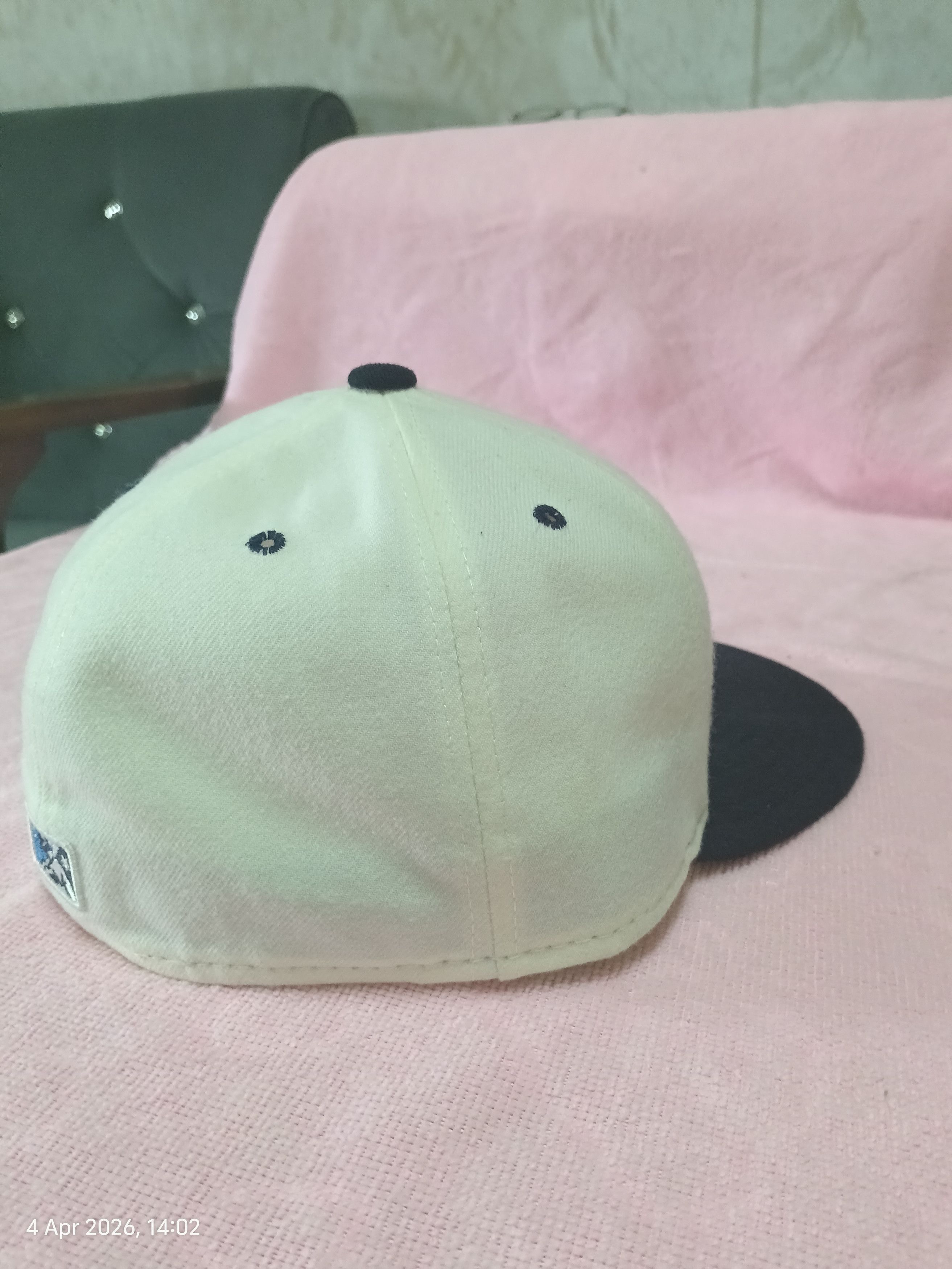 New Era VINTAGE NEW ERA PHILADELPHIA PHILLIES MINOR LEAGUE BASEBALL Size ONE SIZE - 4 Thumbnail