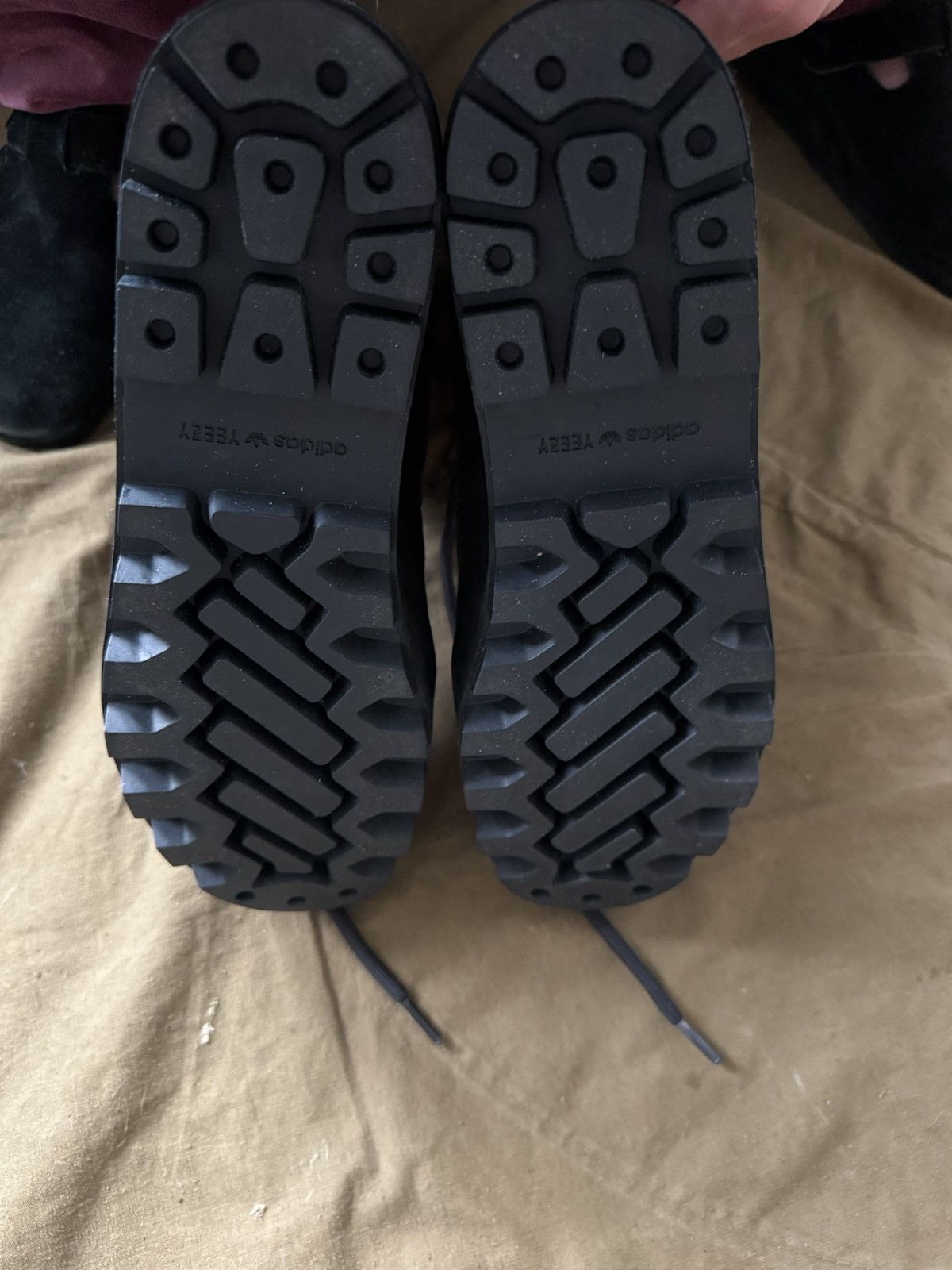 Yeezy Adidas yeezy 950 boots Size US 9.5 / EU 42-43 - 7 Thumbnail