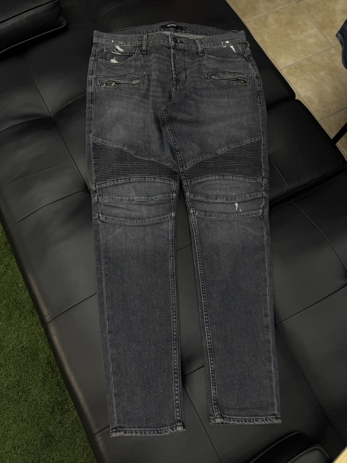 Hudson Black Hudson Biker Style Jeans Size 34 Pre Owned 🧼 Size US 34 / EU 50 - 1 Thumbnail