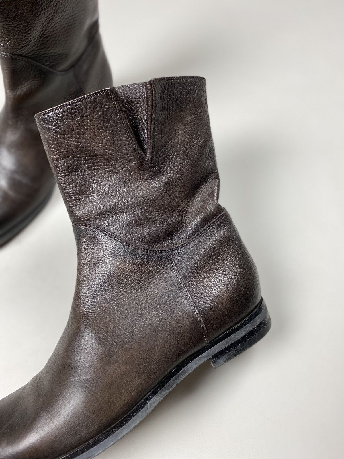 Santoni Santoni ladies leather Chelsea boots shoes size 37 Size US 7 / IT 37 - 10 Thumbnail