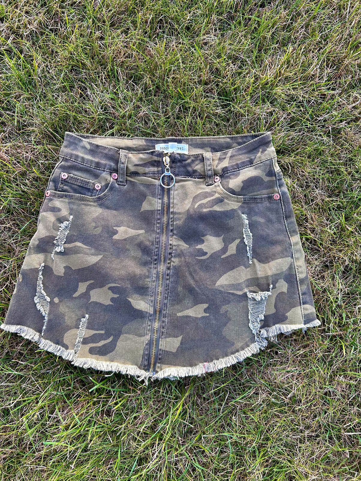 Other Dance & Marvel Camo Mini Skirt Size 27" / US 4 / IT 40 - 1 Thumbnail
