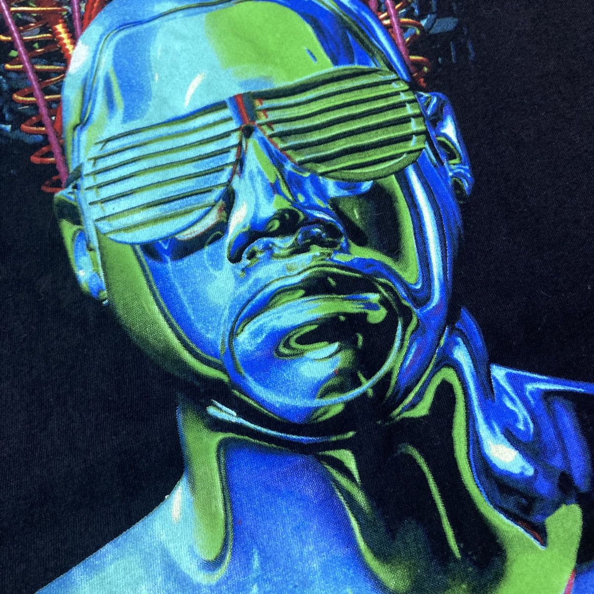 Rap Tees vintage kanye west glow in the dark tour rap tee Size US M / EU 48-50 / 2 - 3 Thumbnail