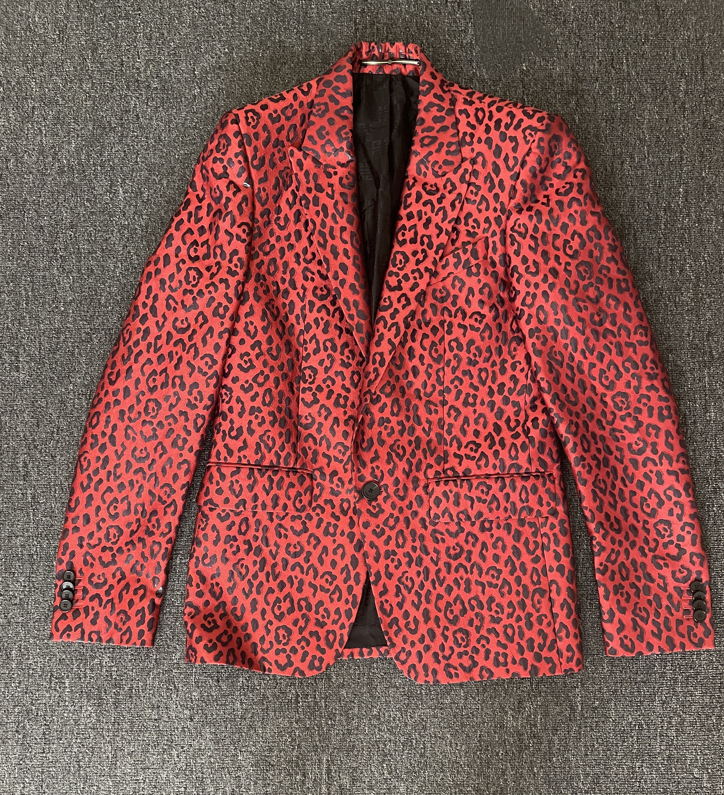 Givenchy Givenchy Pink Leopard Print Blazers Jacket Size 46 Size 46R - 1 Thumbnail