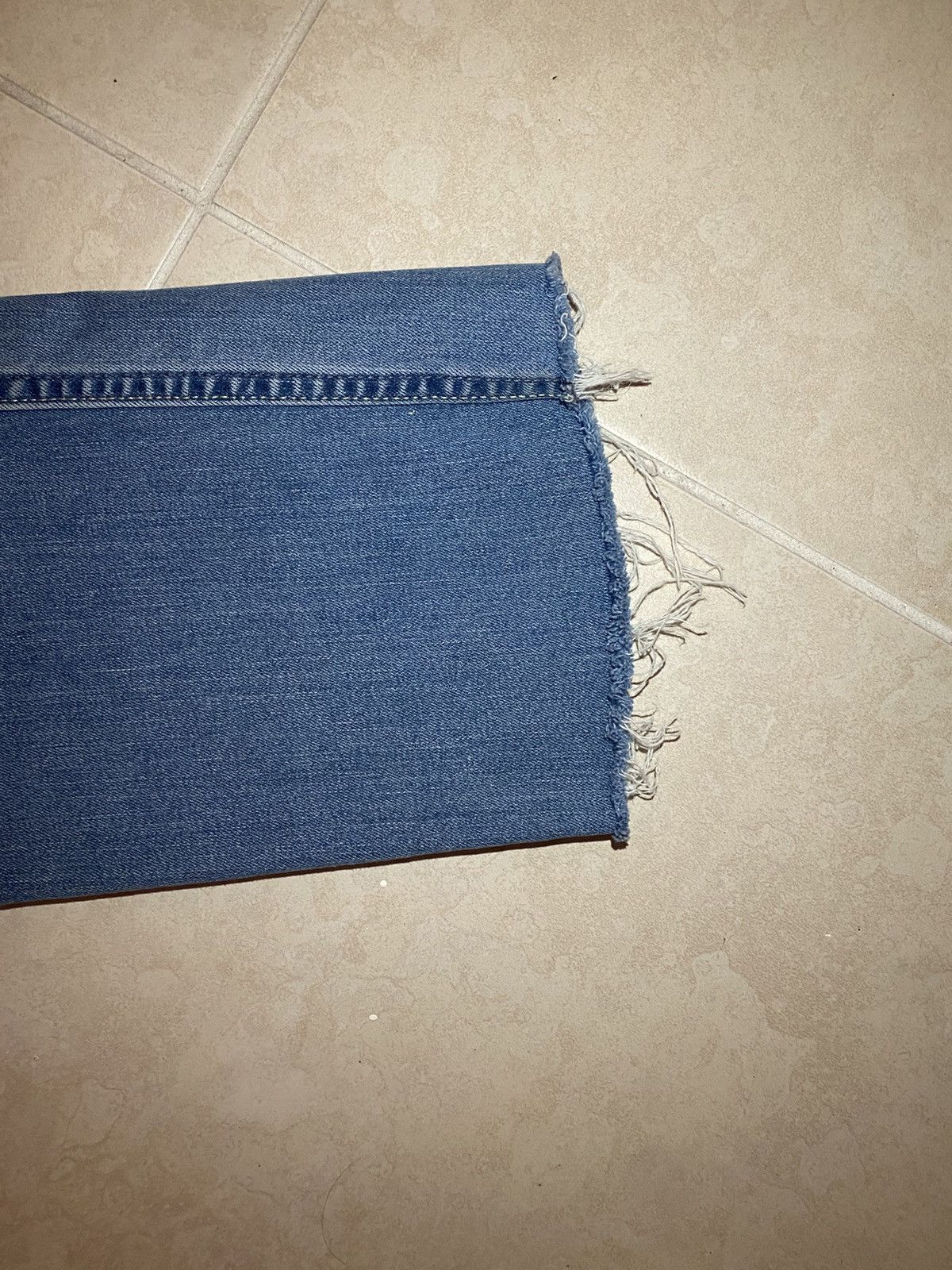 Calvin Klein Cropped Calvin Klein jeans Size US 30 / EU 46 - 4 Thumbnail