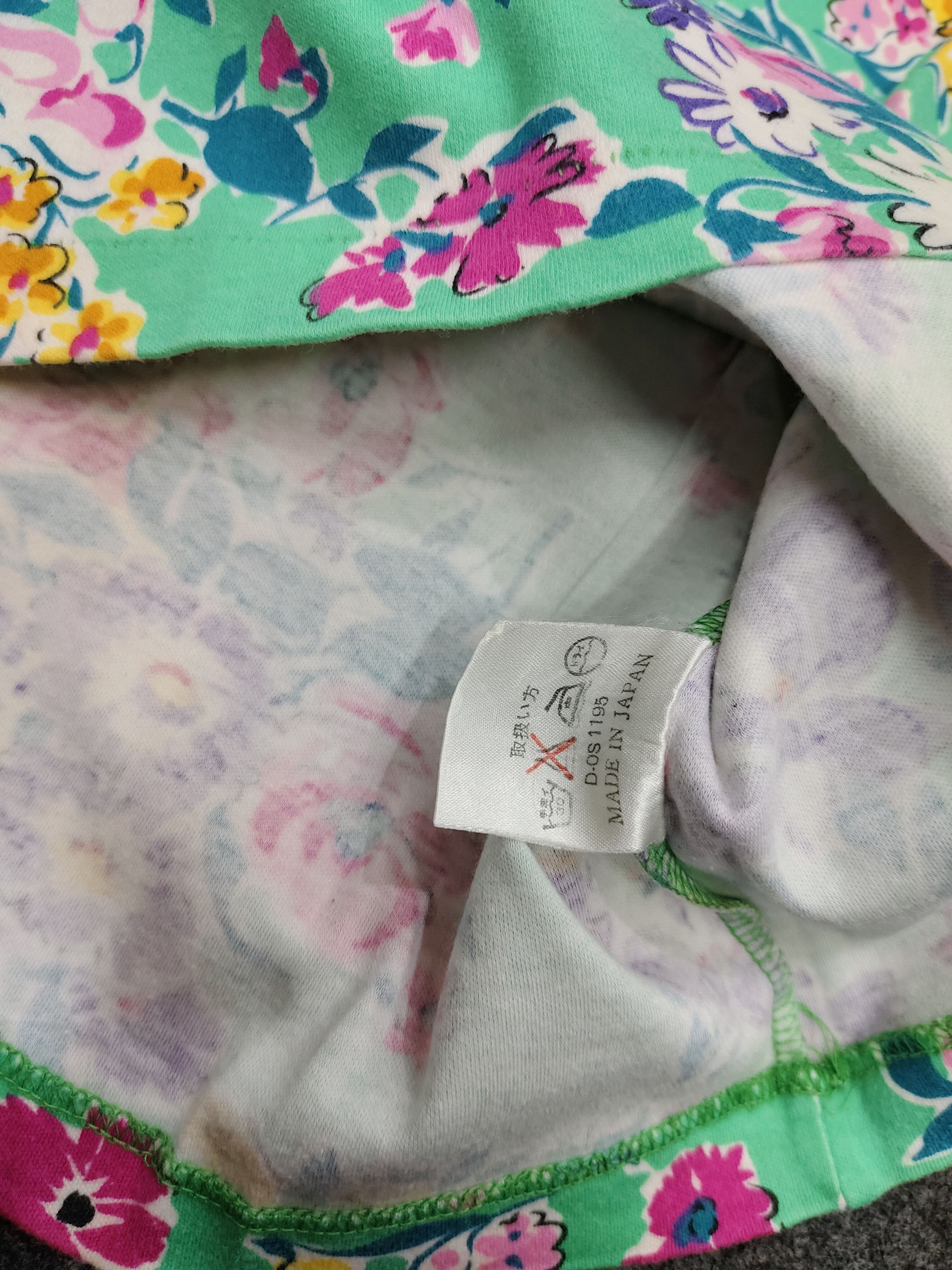 Kenzo 90s Kenzo Composition Flowers Graphic Long Sleeve Size M / US 6-8 / IT 42-44 - 8 Thumbnail