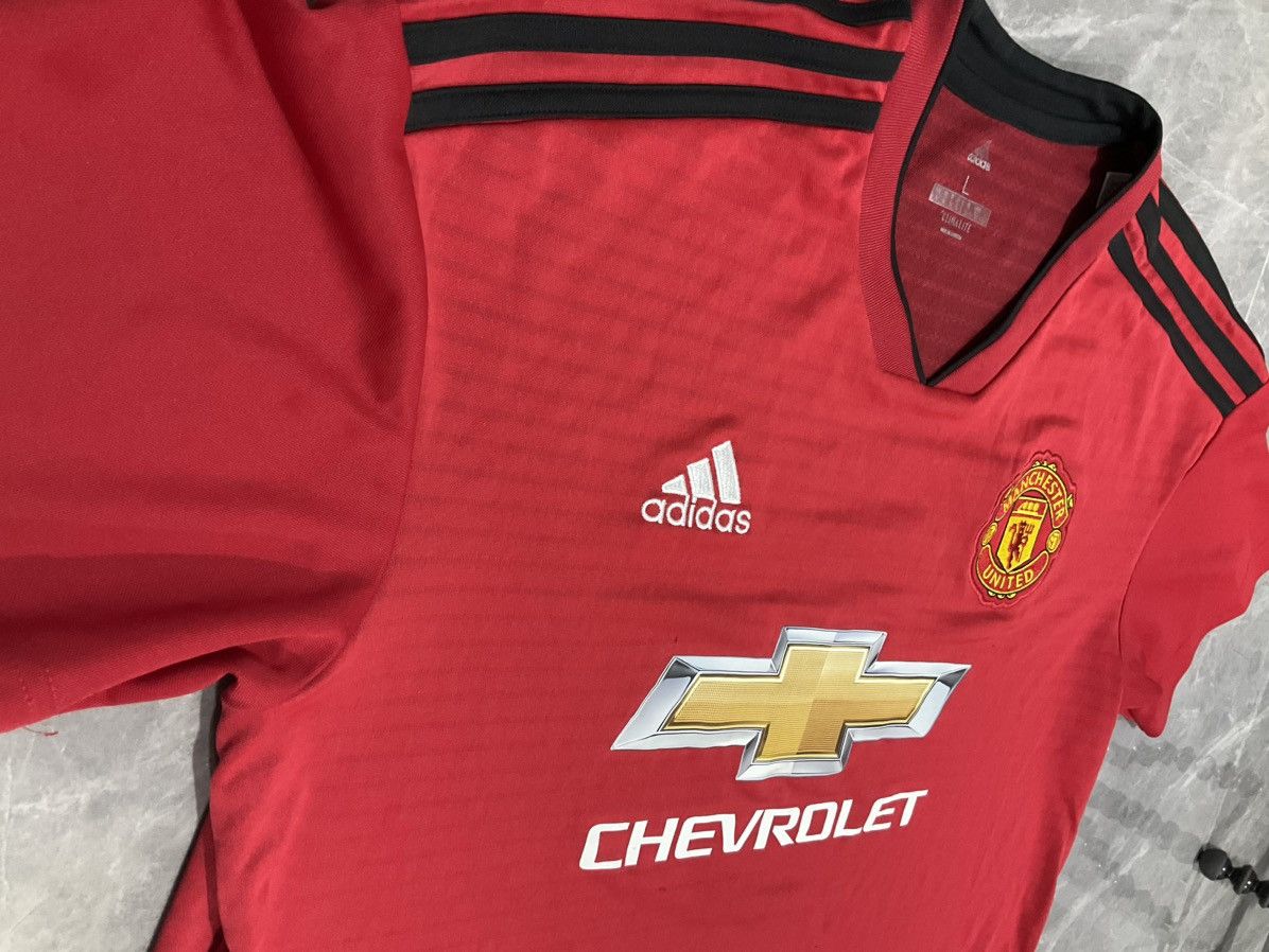 Other Jersey Manchester United x Adidas x Chevrolet Size US L / EU 52-54 / 3 - 6 Thumbnail
