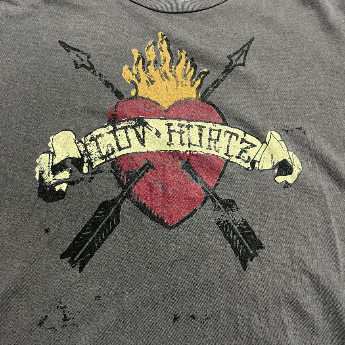 Guess Guess “Luv Hurtz” Emo/Grunge T Shirt Size US S / EU 44-46 / 1 - 3 Thumbnail