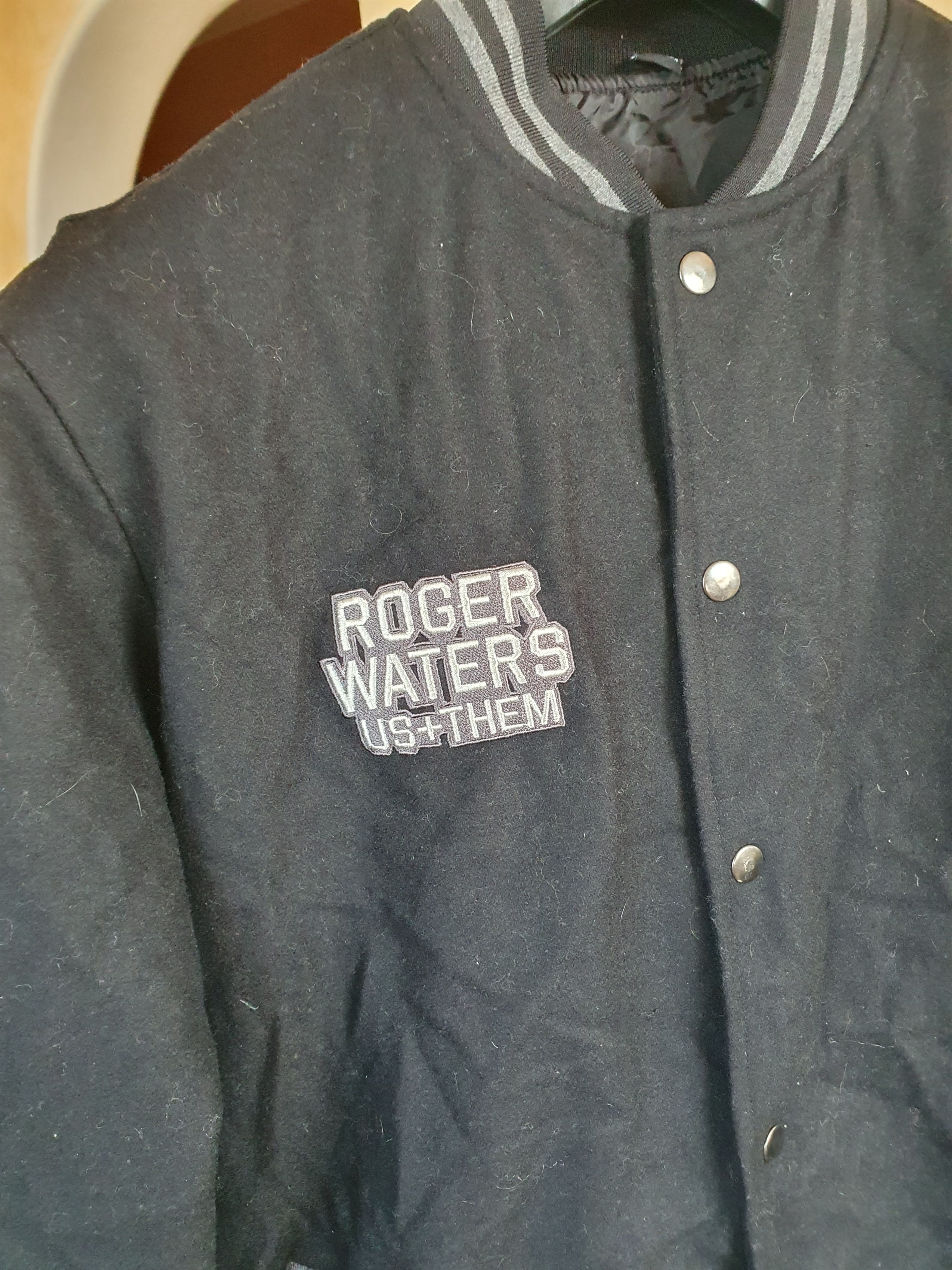 Band Tees × Pink Floyd Roger Waters Us + Them Tour Wool Pigs Varsity Jacket sz M Size US M / EU 48-50 / 2 - 5 Thumbnail