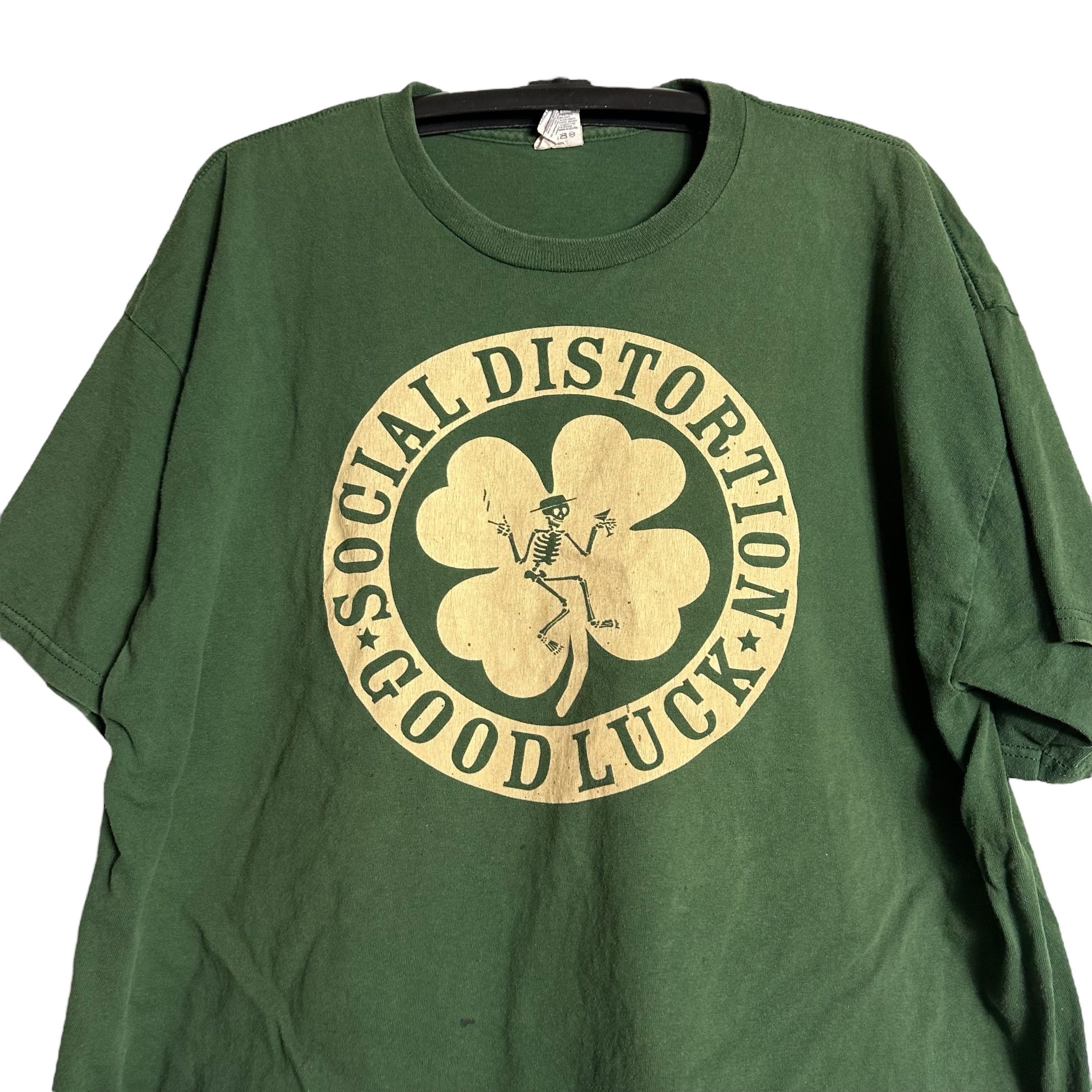 Band Tees 🔥RARE🔥Vintage Social Distortion Band Shirt Good Luck Size US XXL / EU 58 / 5 - 2 Thumbnail