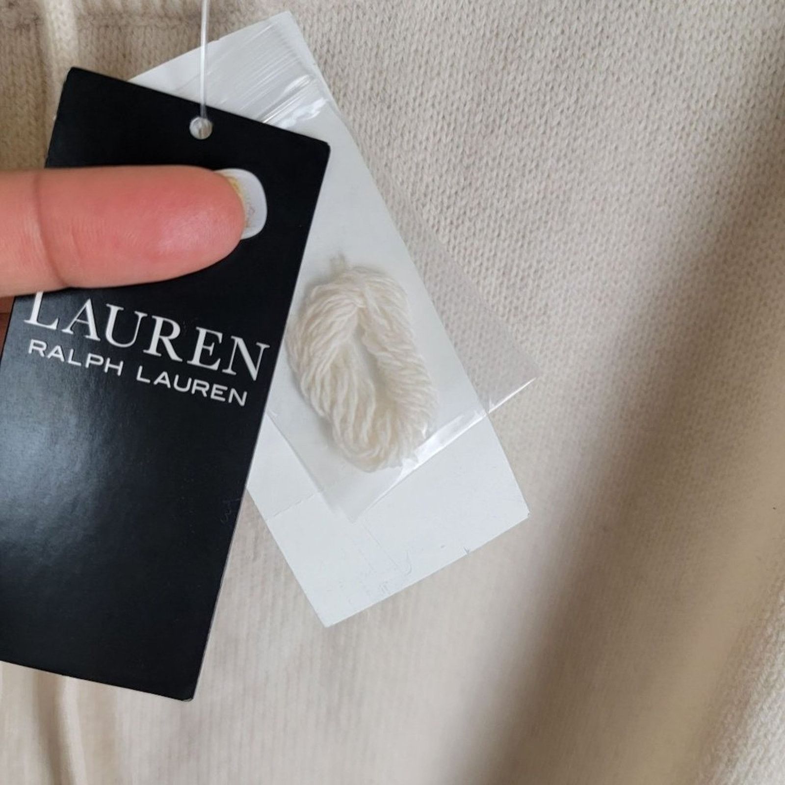 Lauren Ralph Lauren Cable-Knit Wool Cashmere Jogger Pants Size 42" / US 20 - 9 Thumbnail